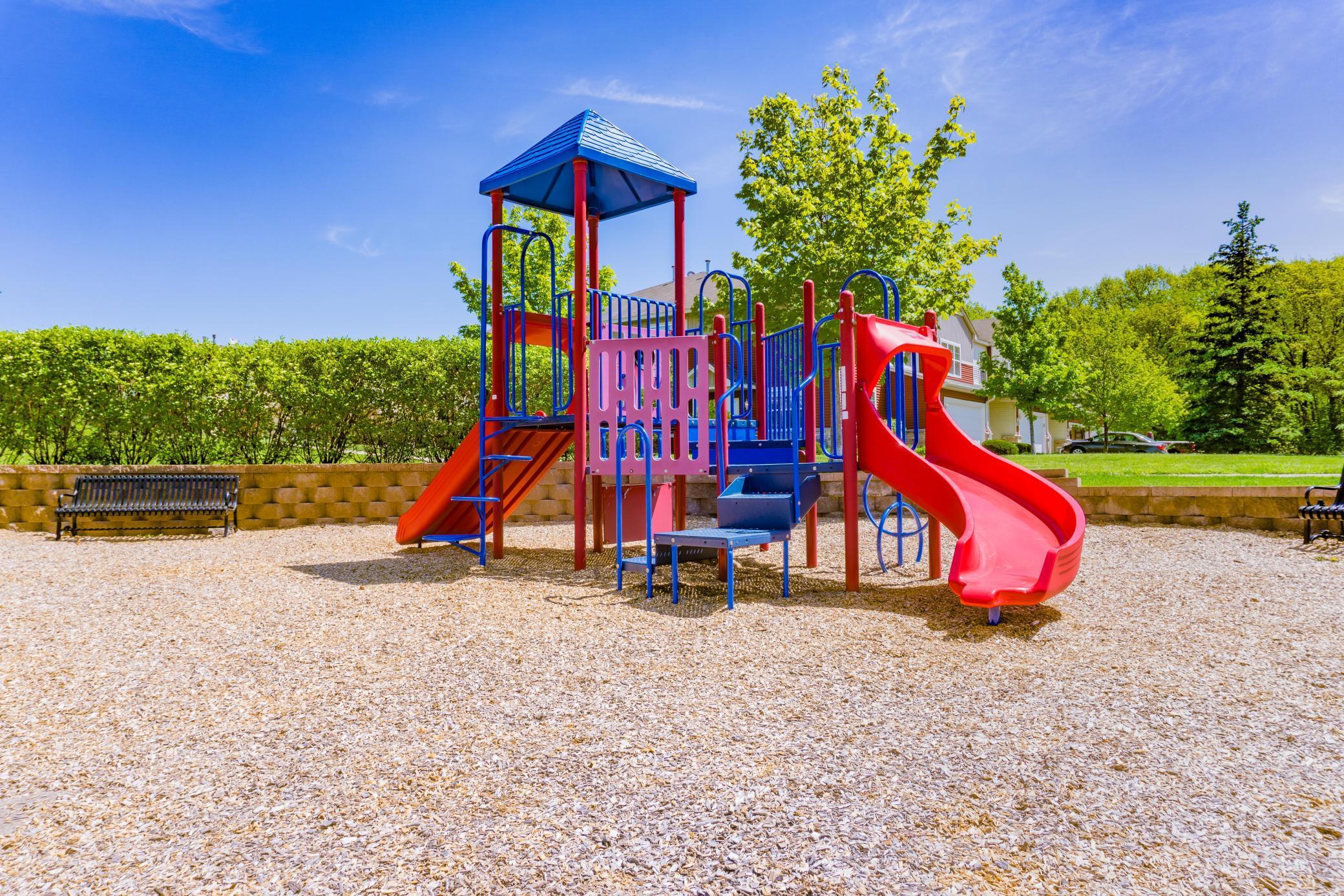 1656 White Pine Way Unit: F