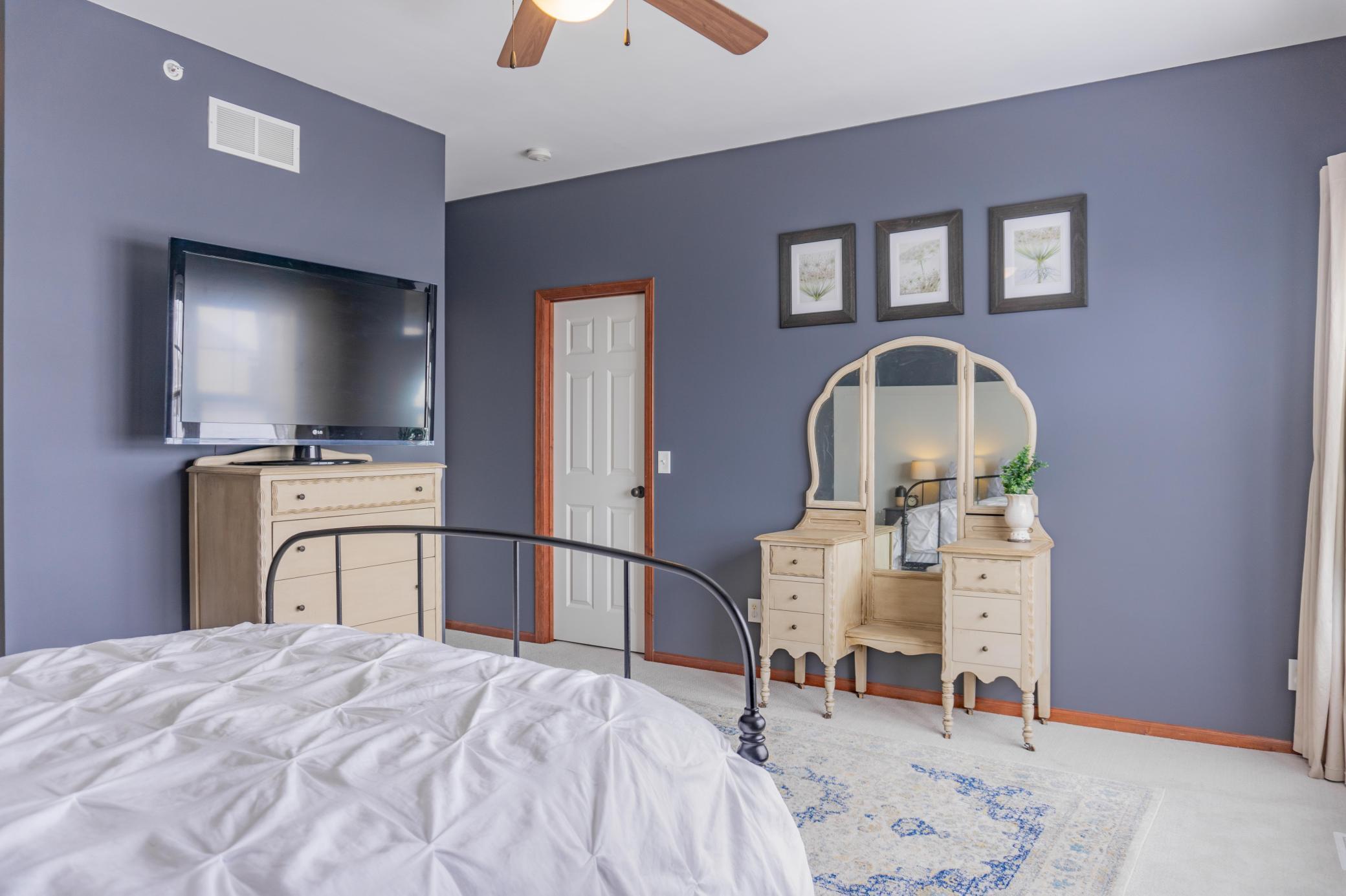 1656 White Pine Way Unit: F