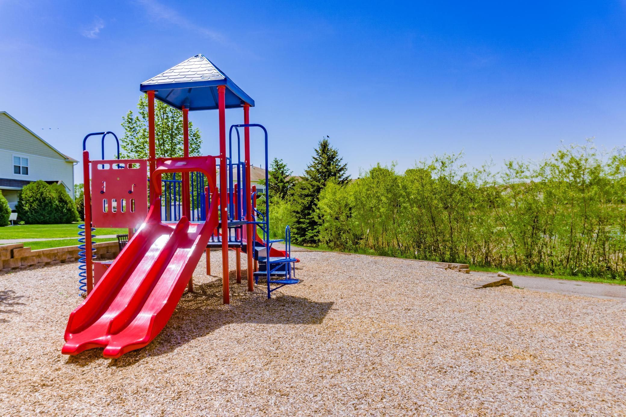 1656 White Pine Way Unit: F