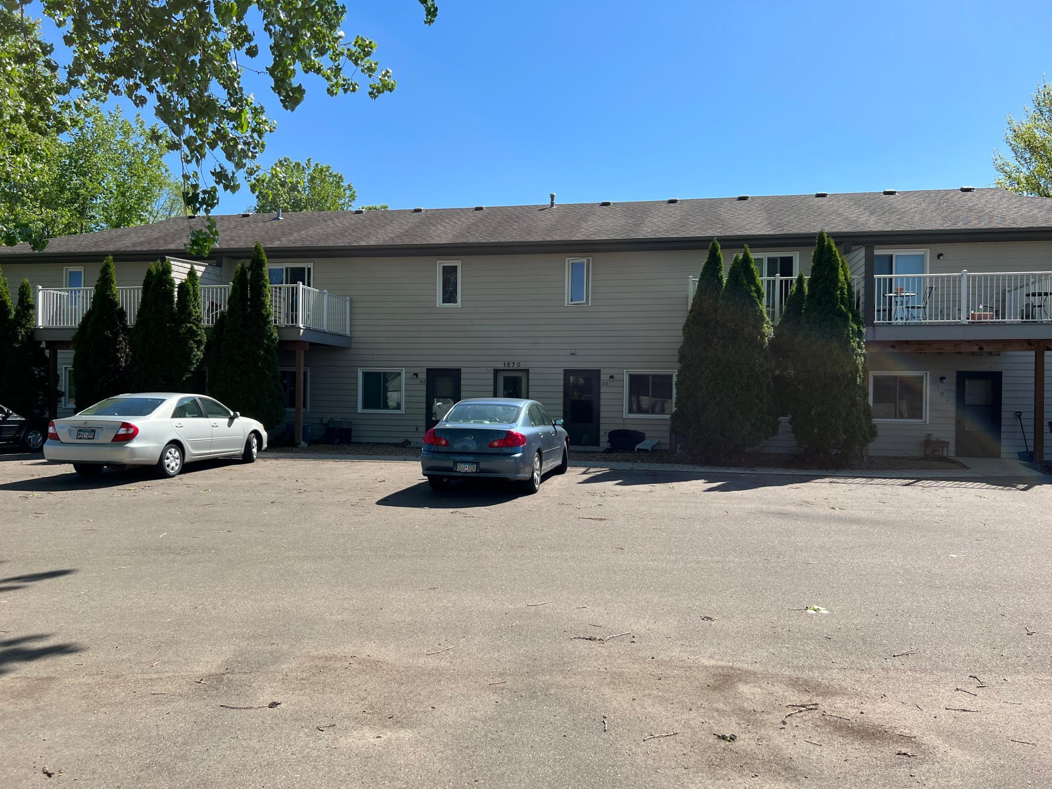 1570 Commercial Avenue Unit: 103