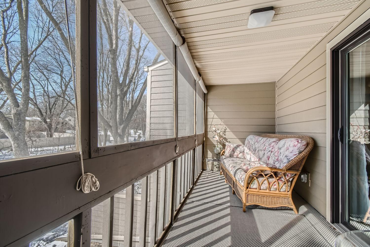 110306 Center Green Circle