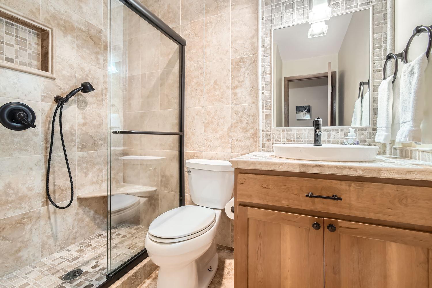 110306 Center Green Circle