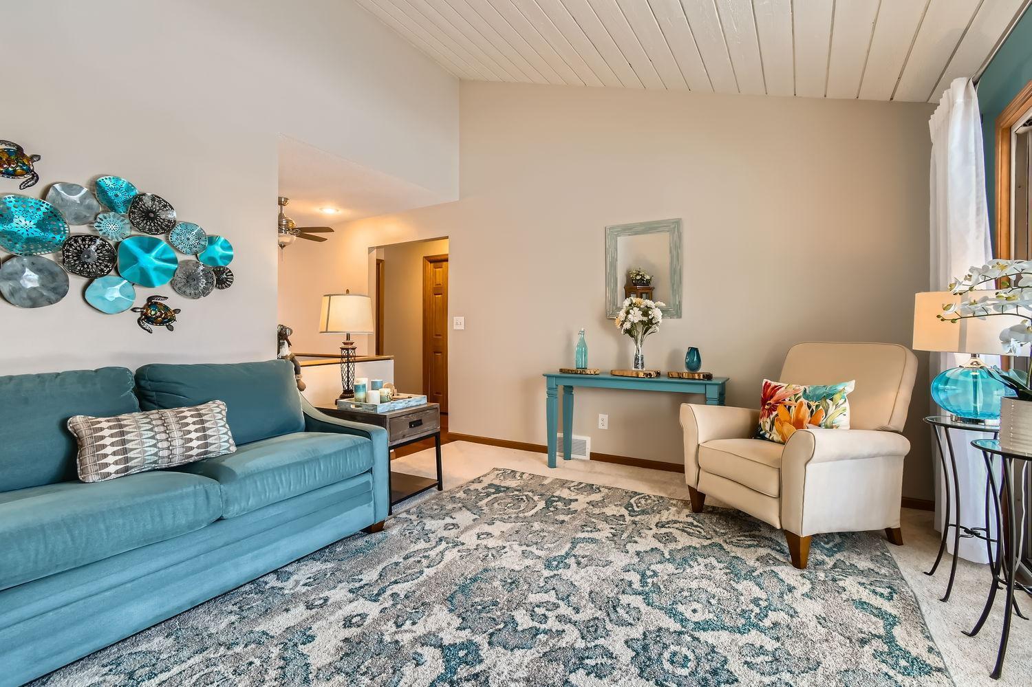 110306 Center Green Circle