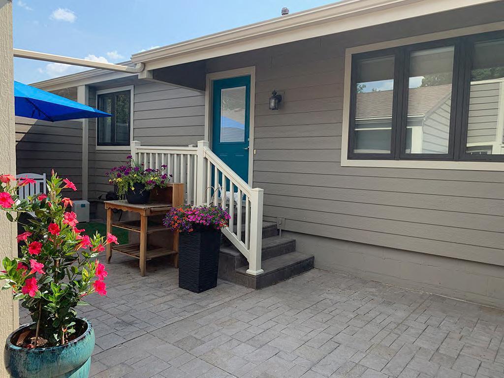 110306 Center Green Circle