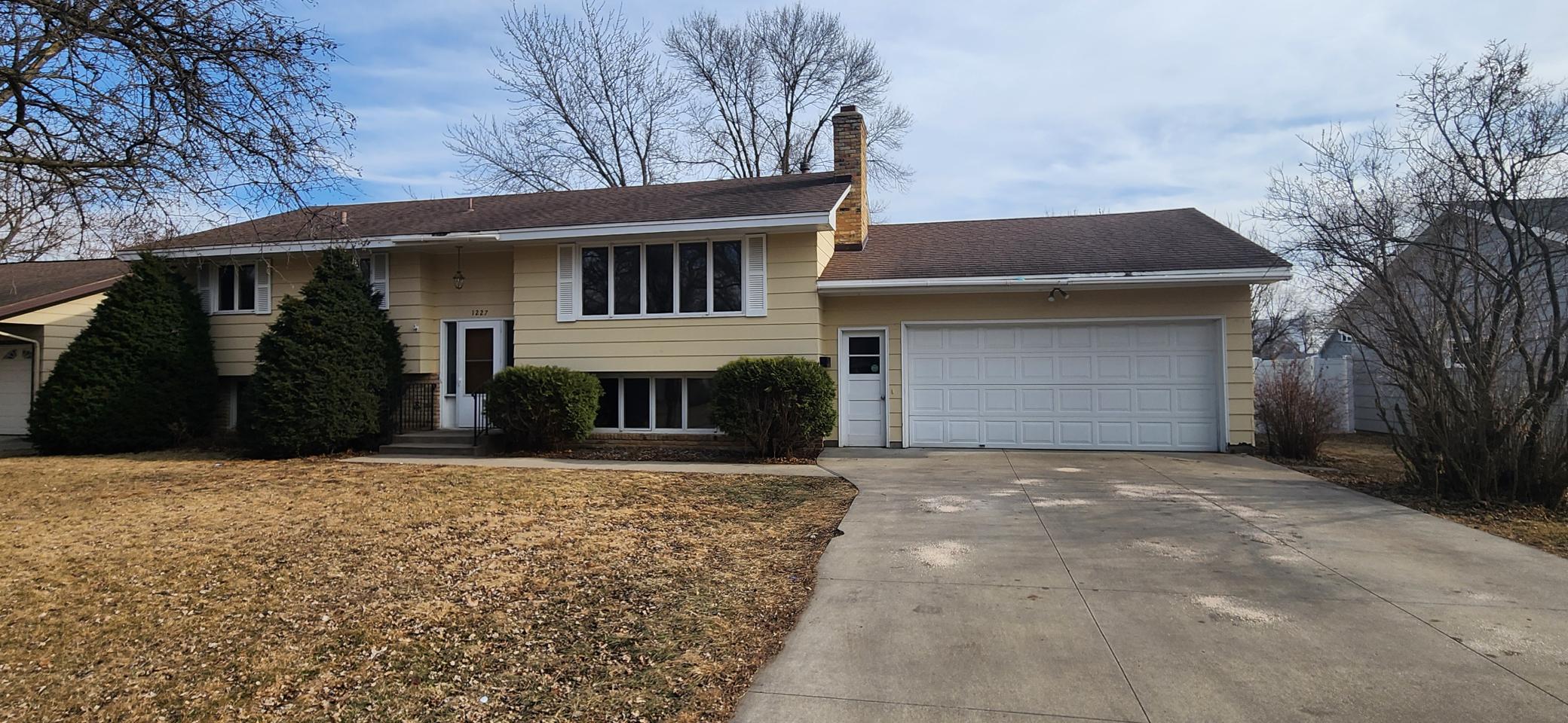 1227 Prairie Street