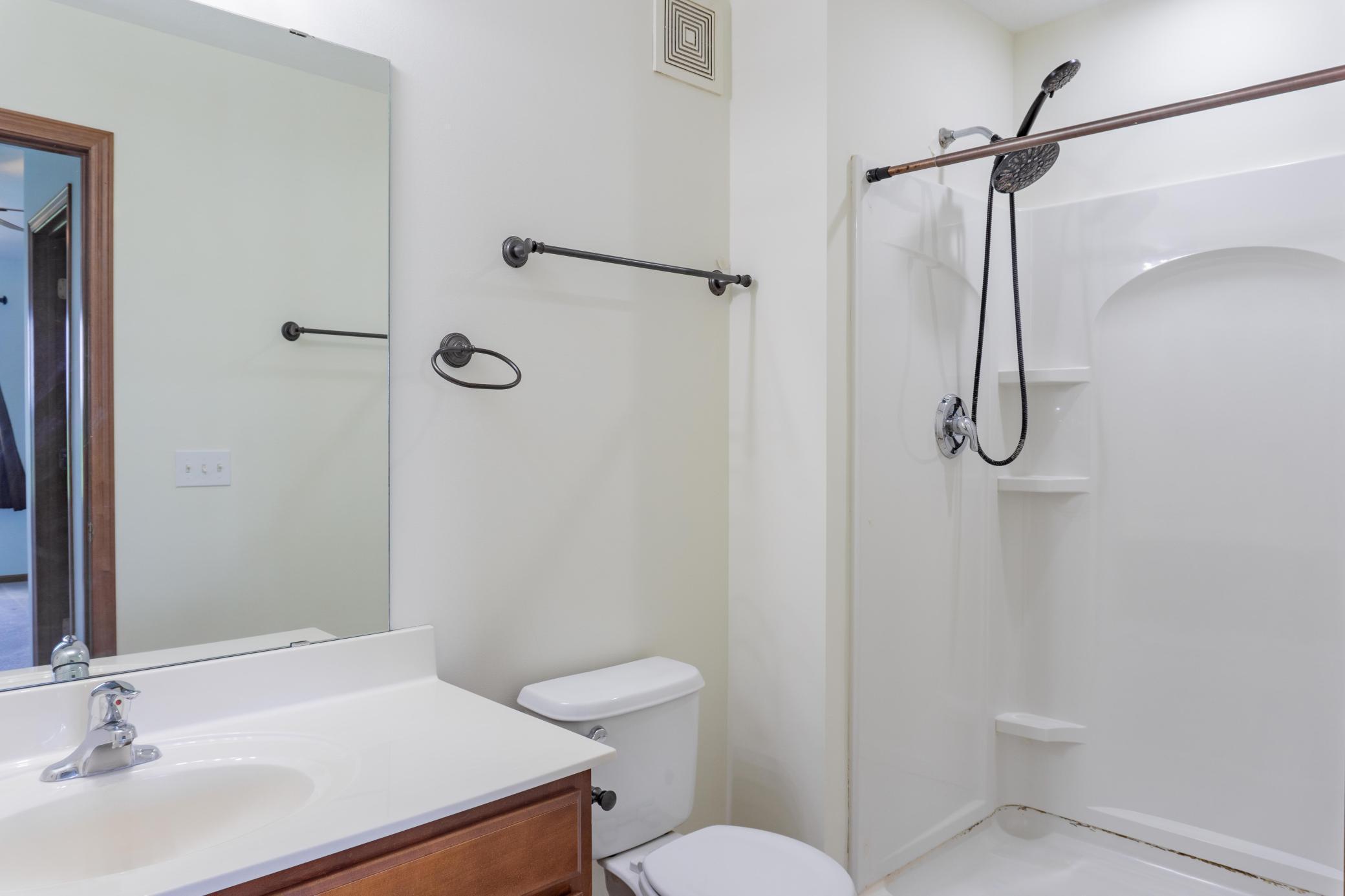 1941 Commonwealth Boulevard Unit: 4