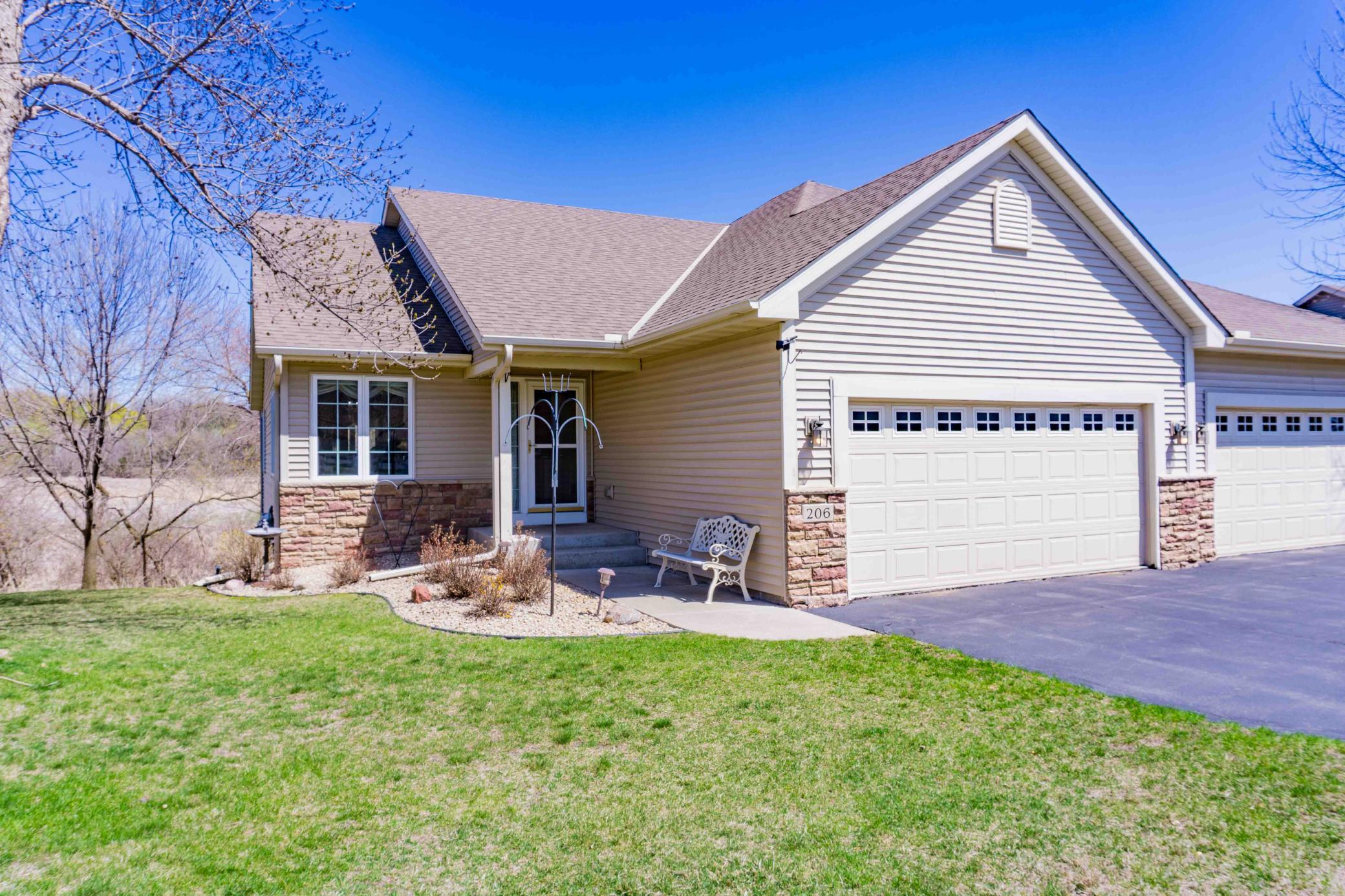 206 Sundance Ridge