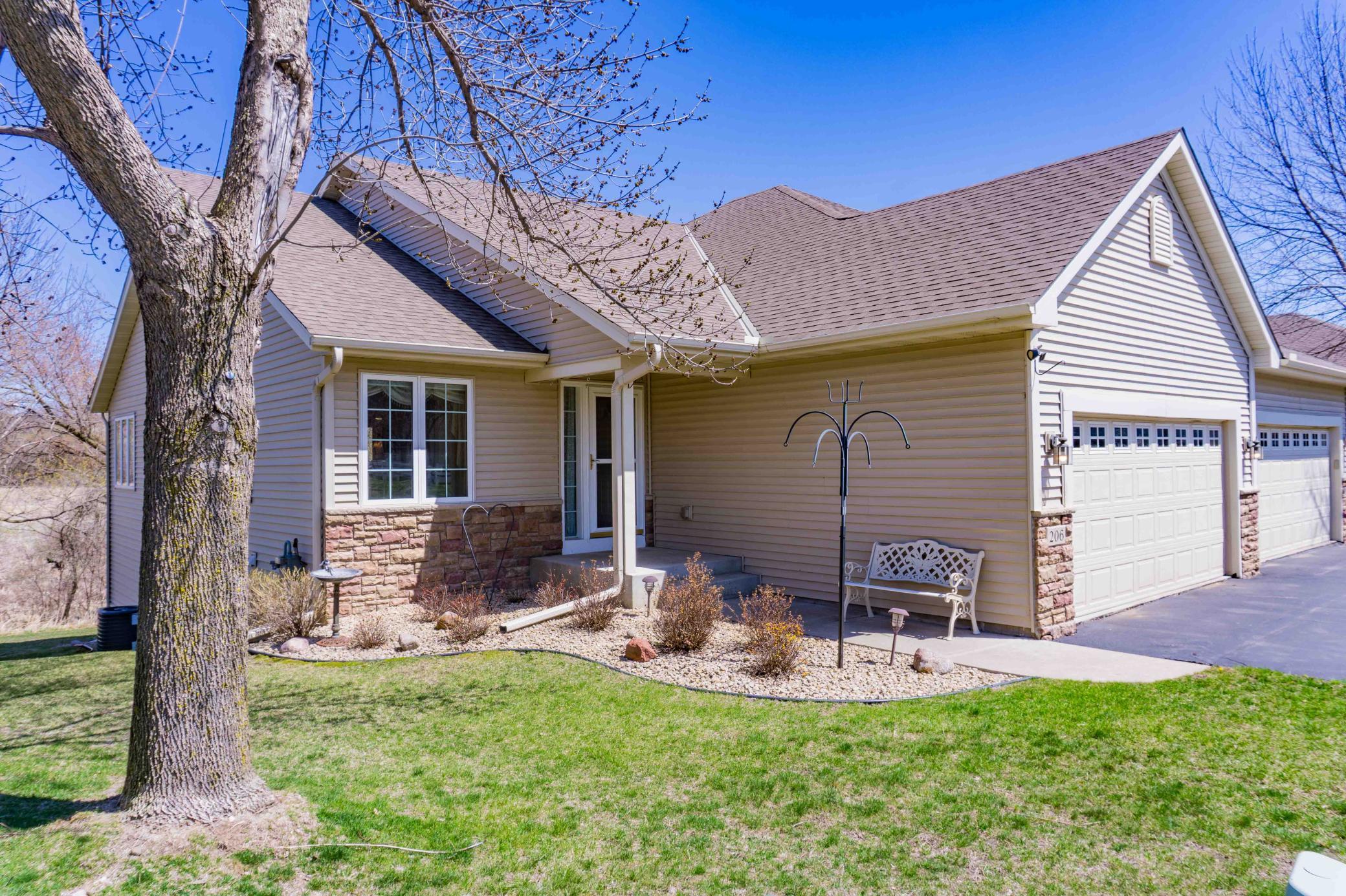 206 Sundance Ridge