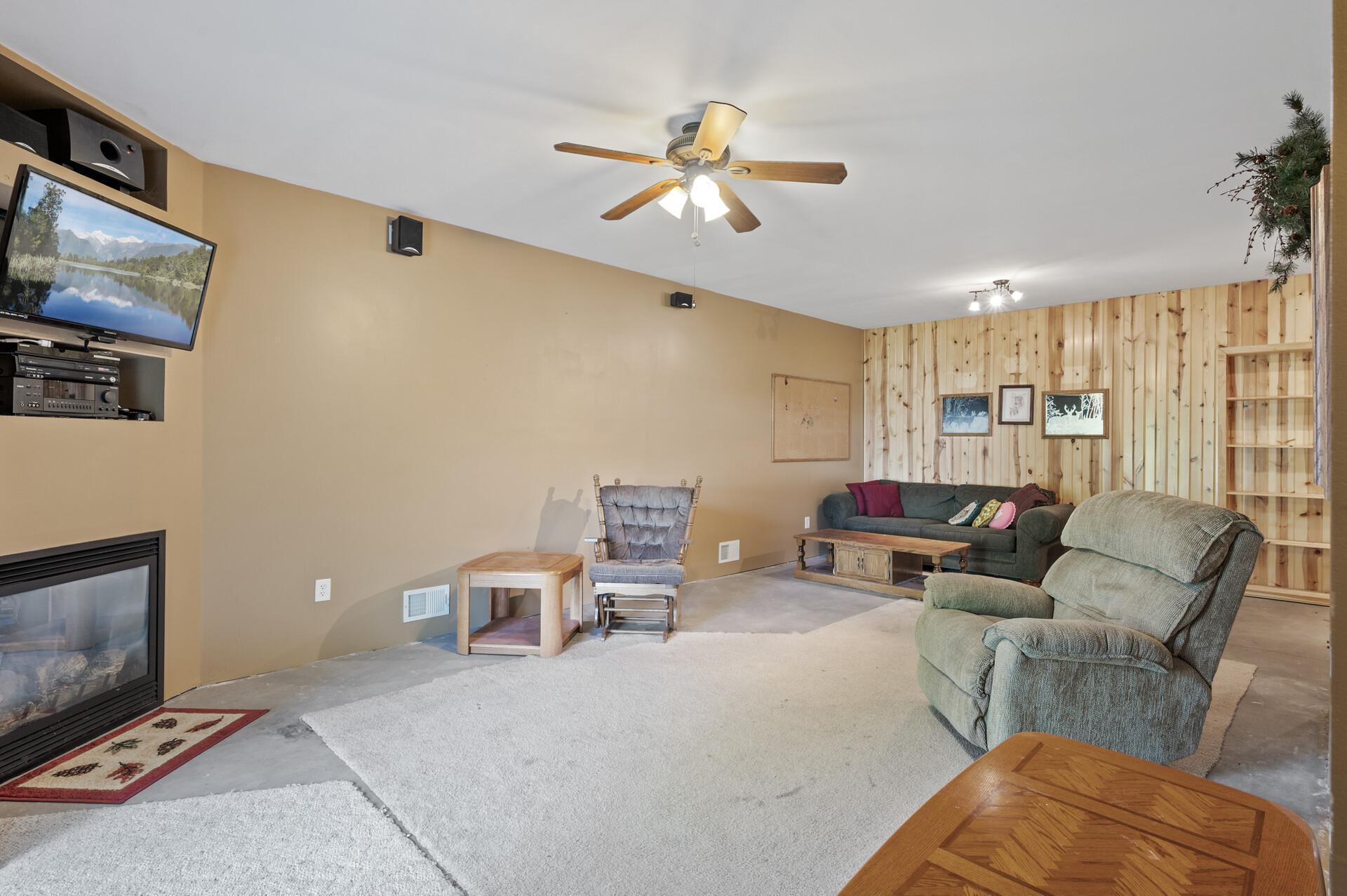 11645 Alpine Drive