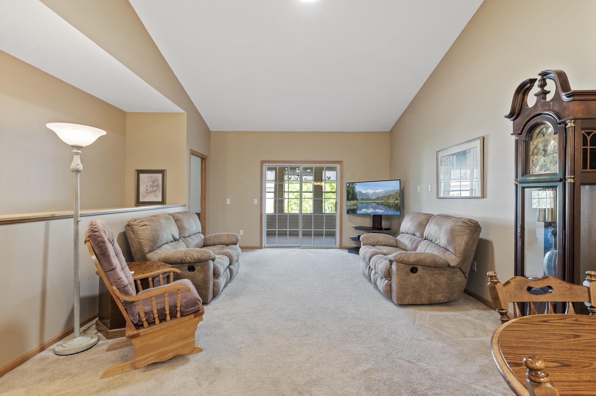 11645 Alpine Drive