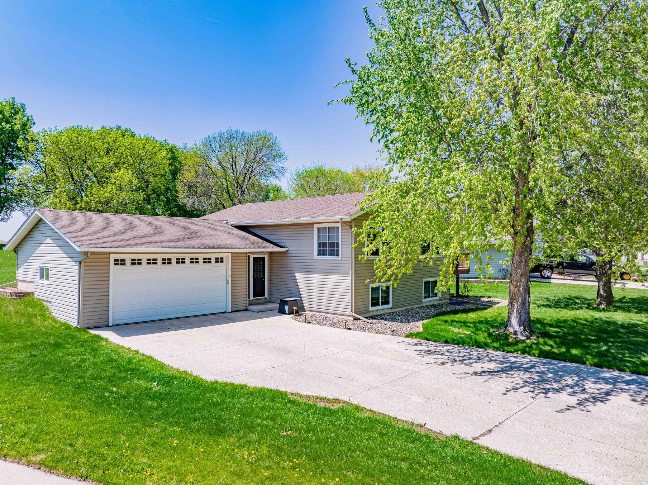 319 Casper Circle