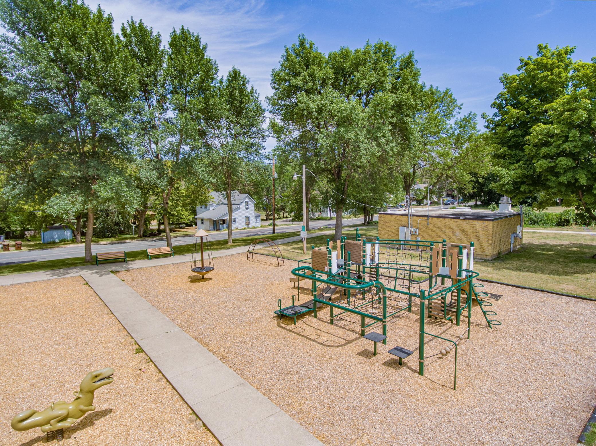 319 Casper Circle
