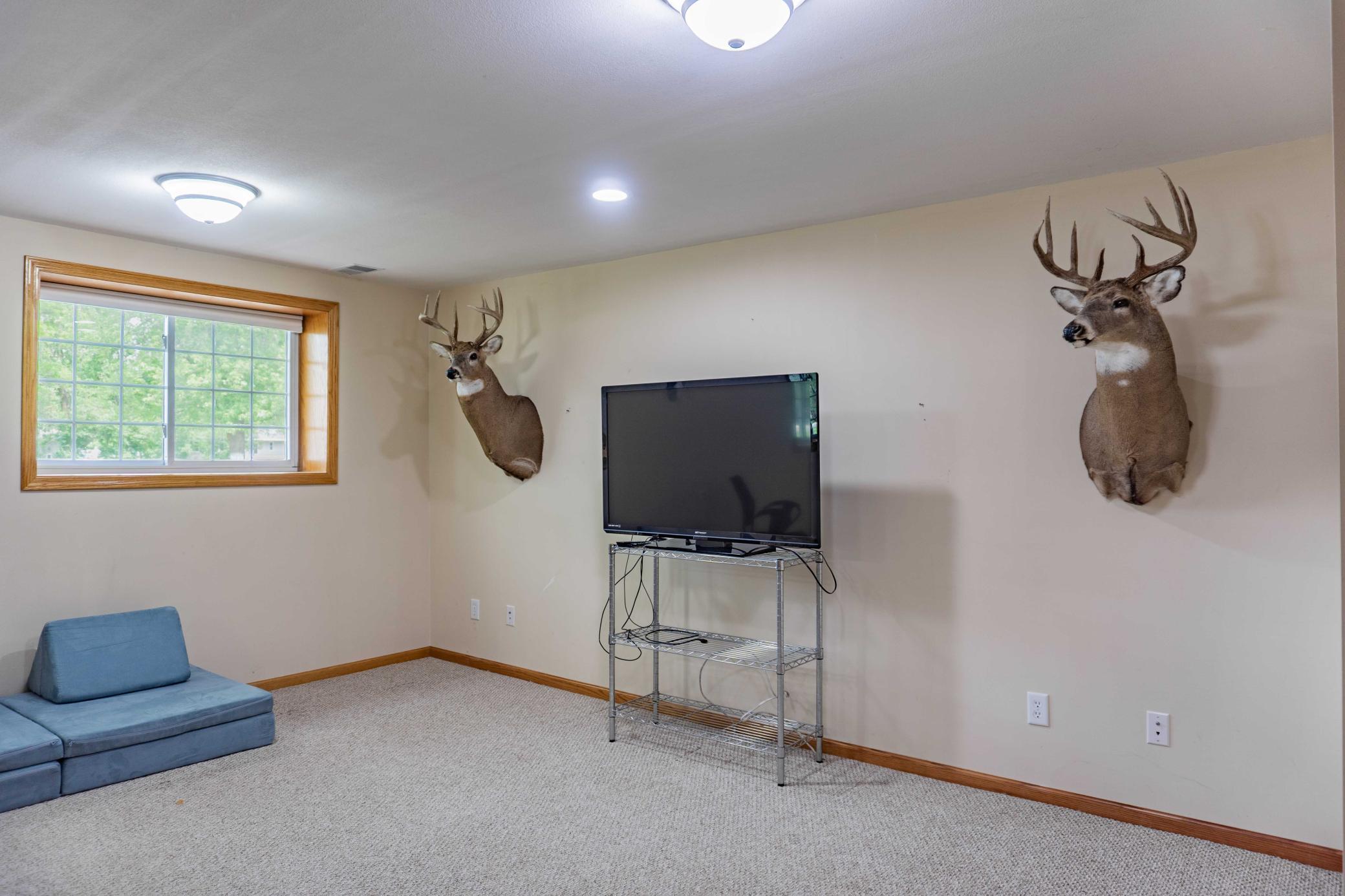 319 Casper Circle