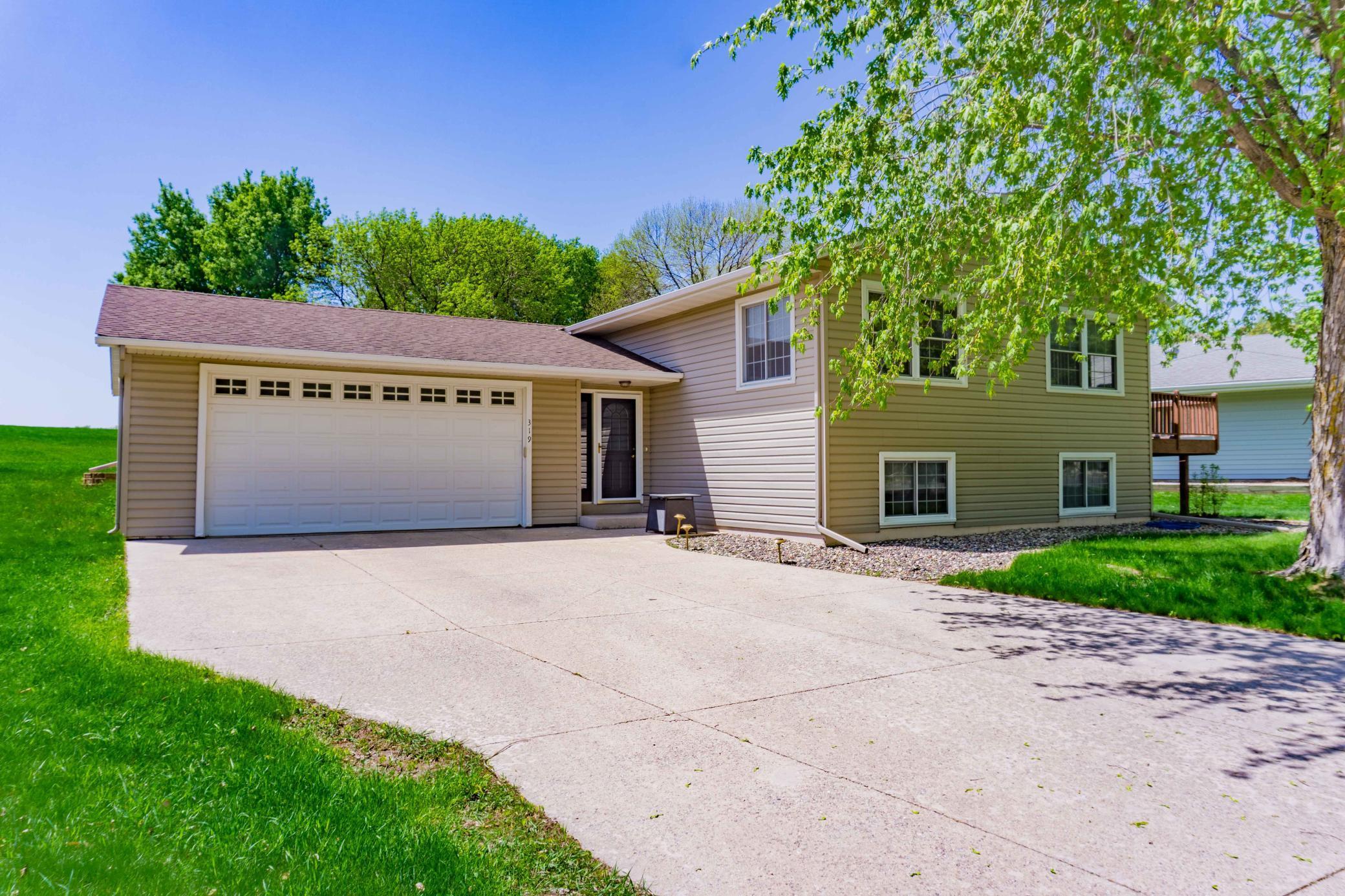 319 Casper Circle