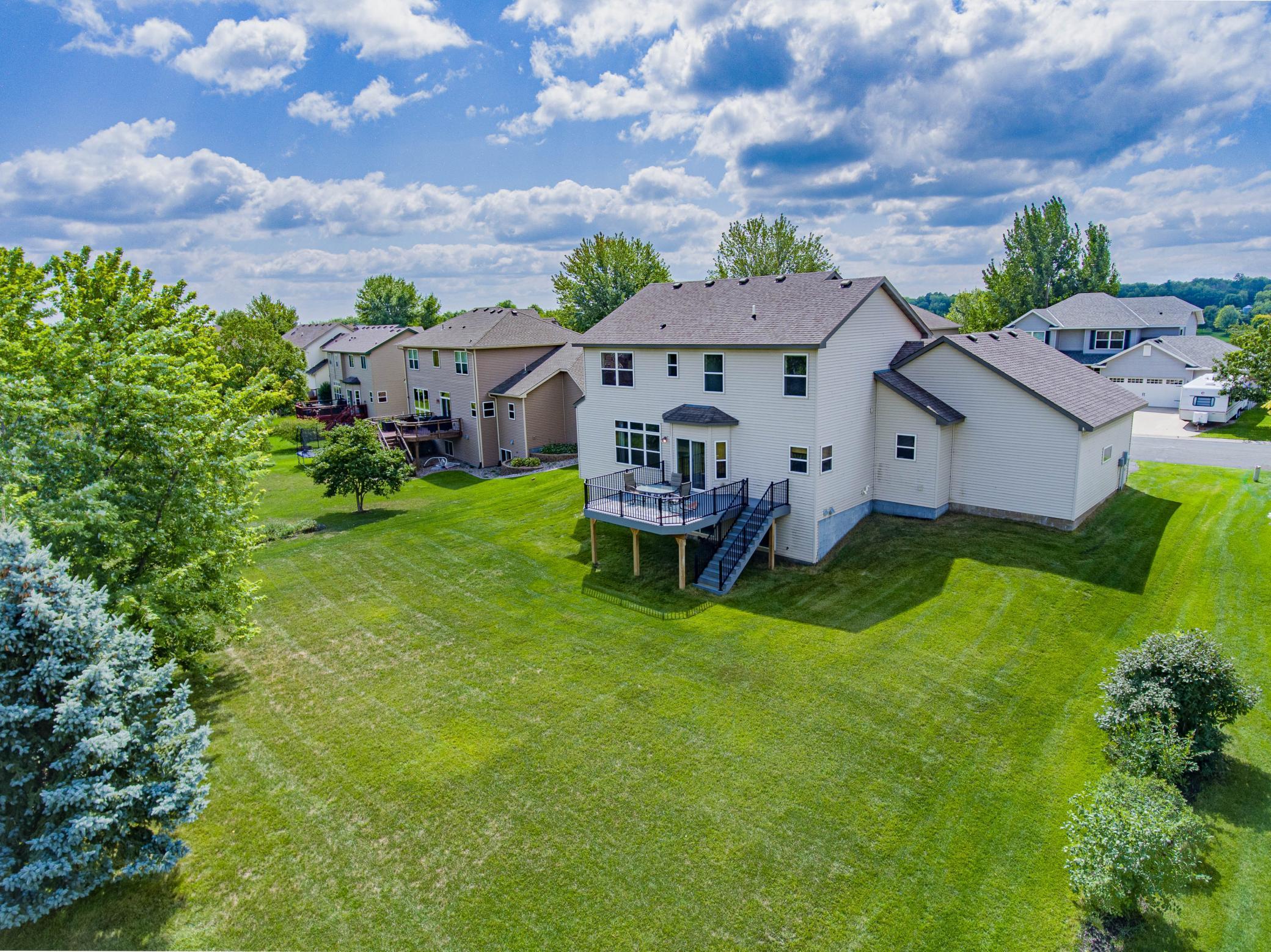 1216 S Windmill Creek