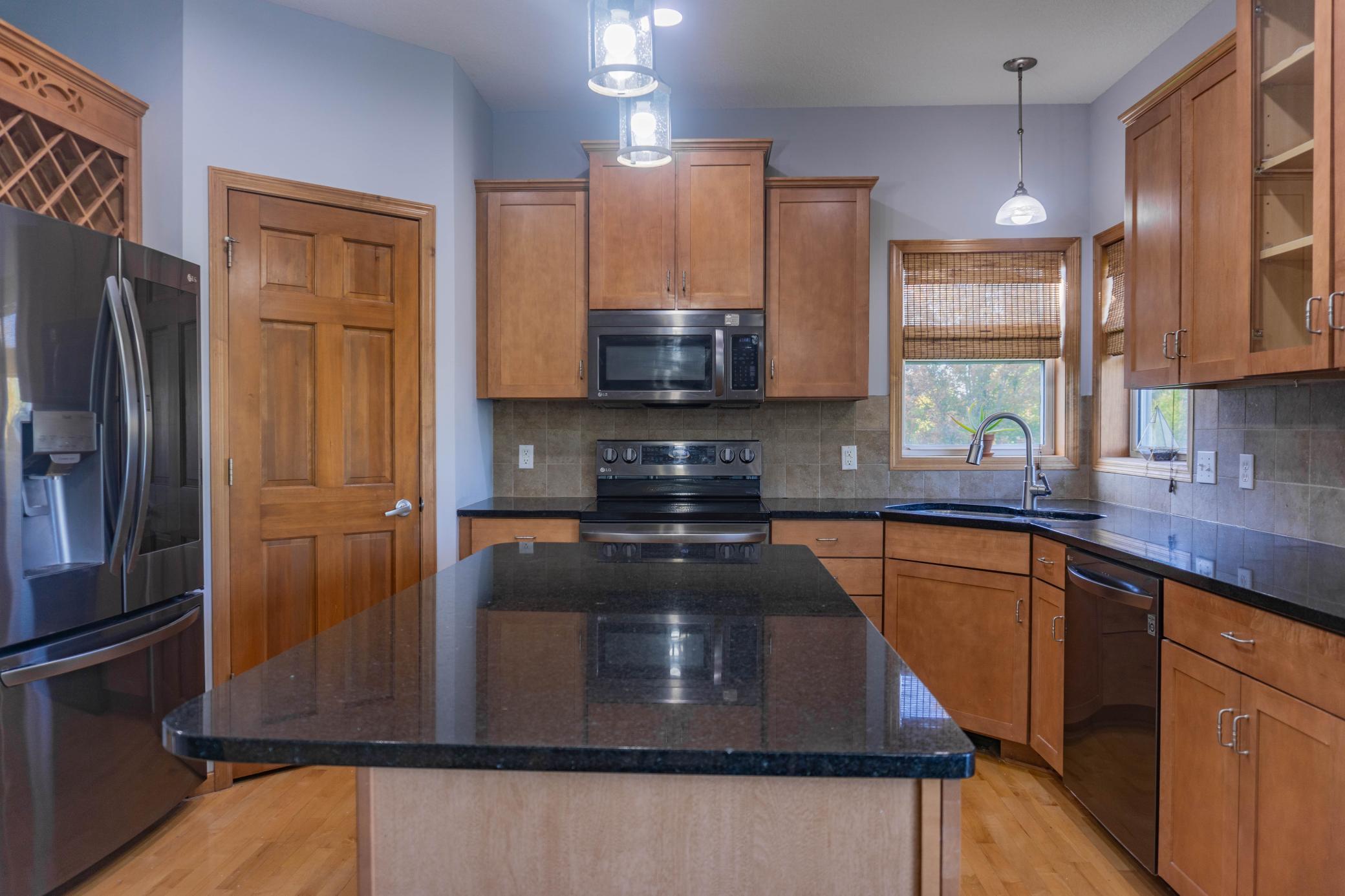 1216 S Windmill Creek