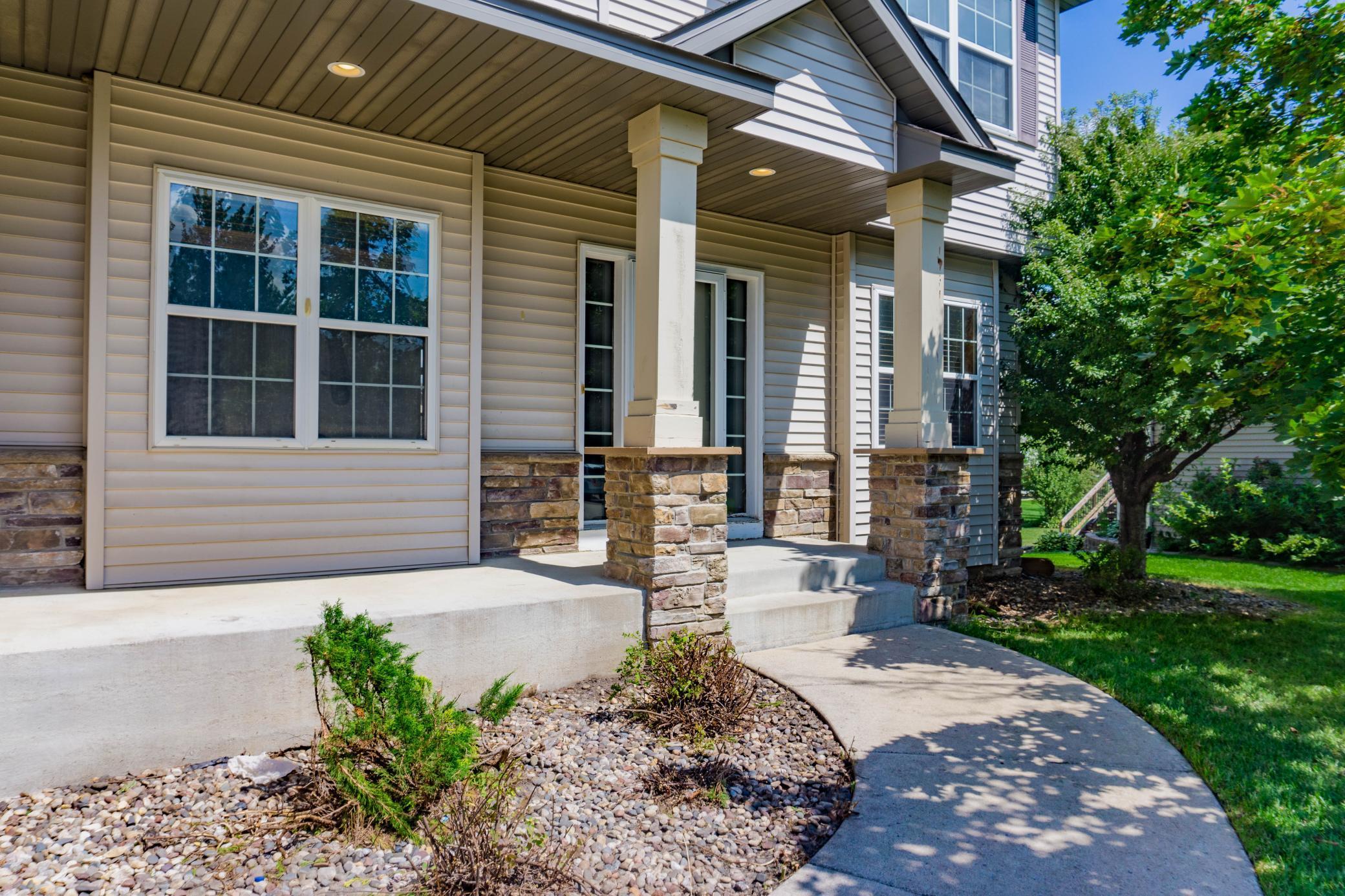 1216 S Windmill Creek