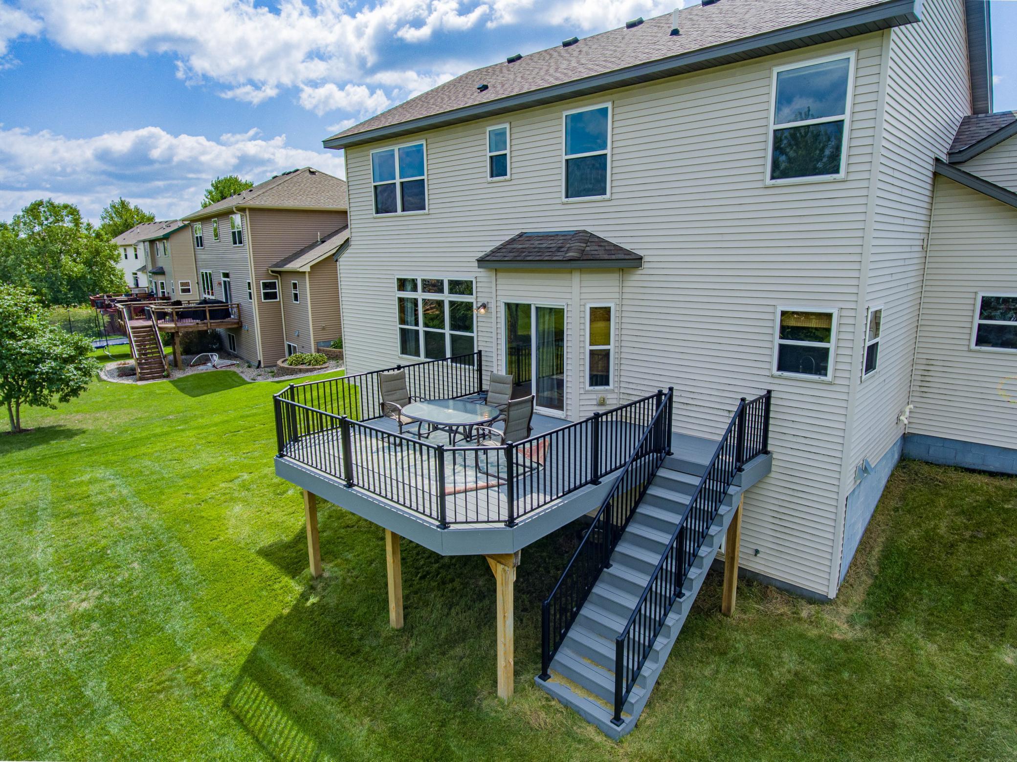 1216 S Windmill Creek