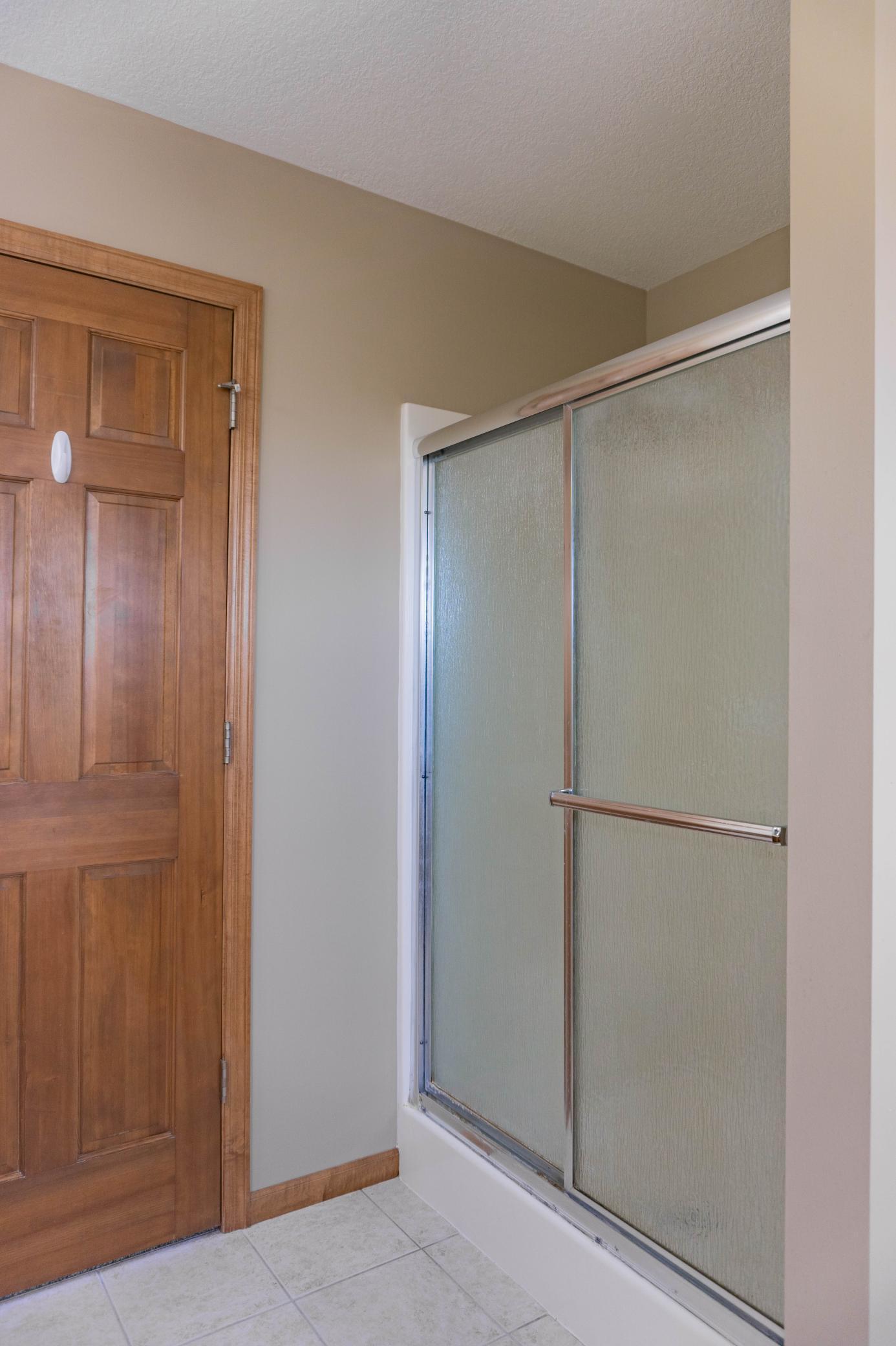 1216 S Windmill Creek