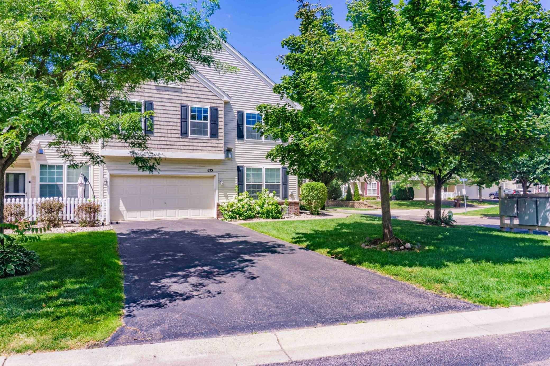 875 Braunworth Court
