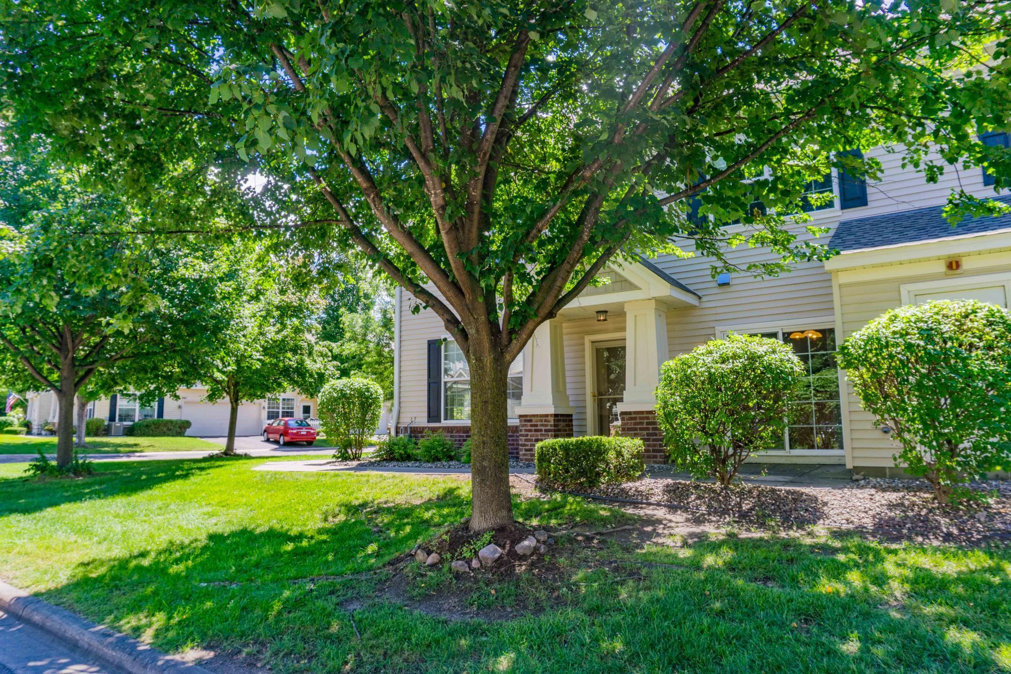 875 Braunworth Court