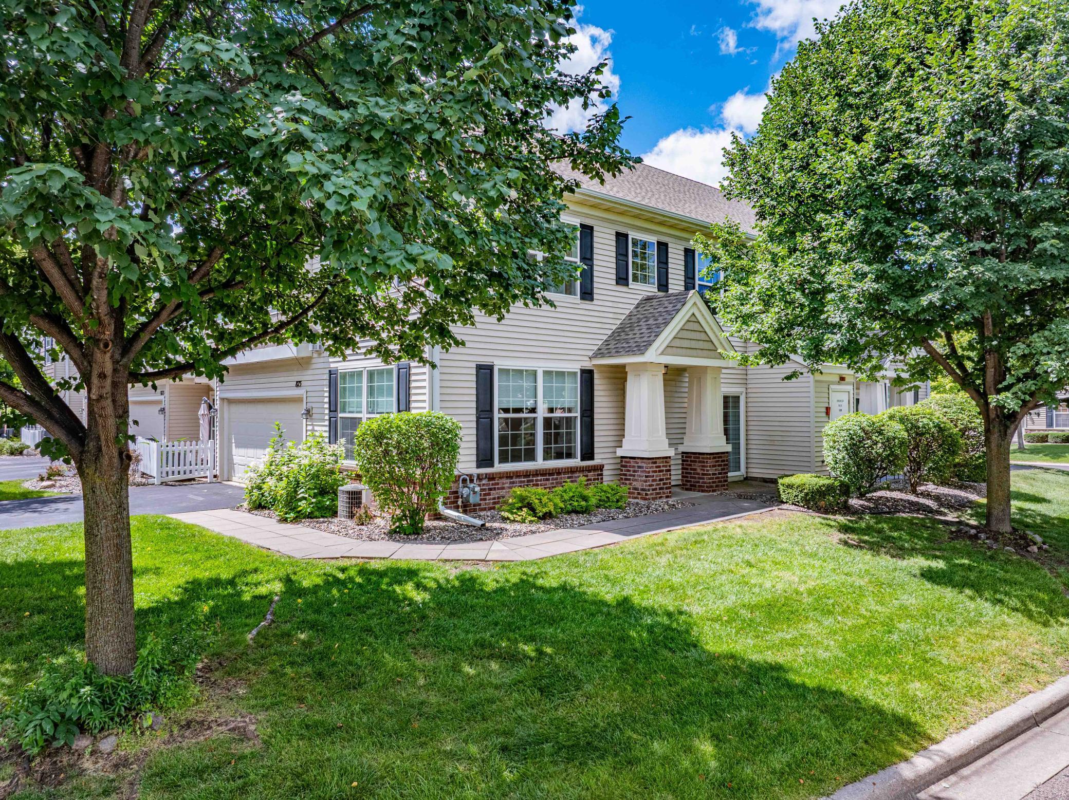 875 Braunworth Court