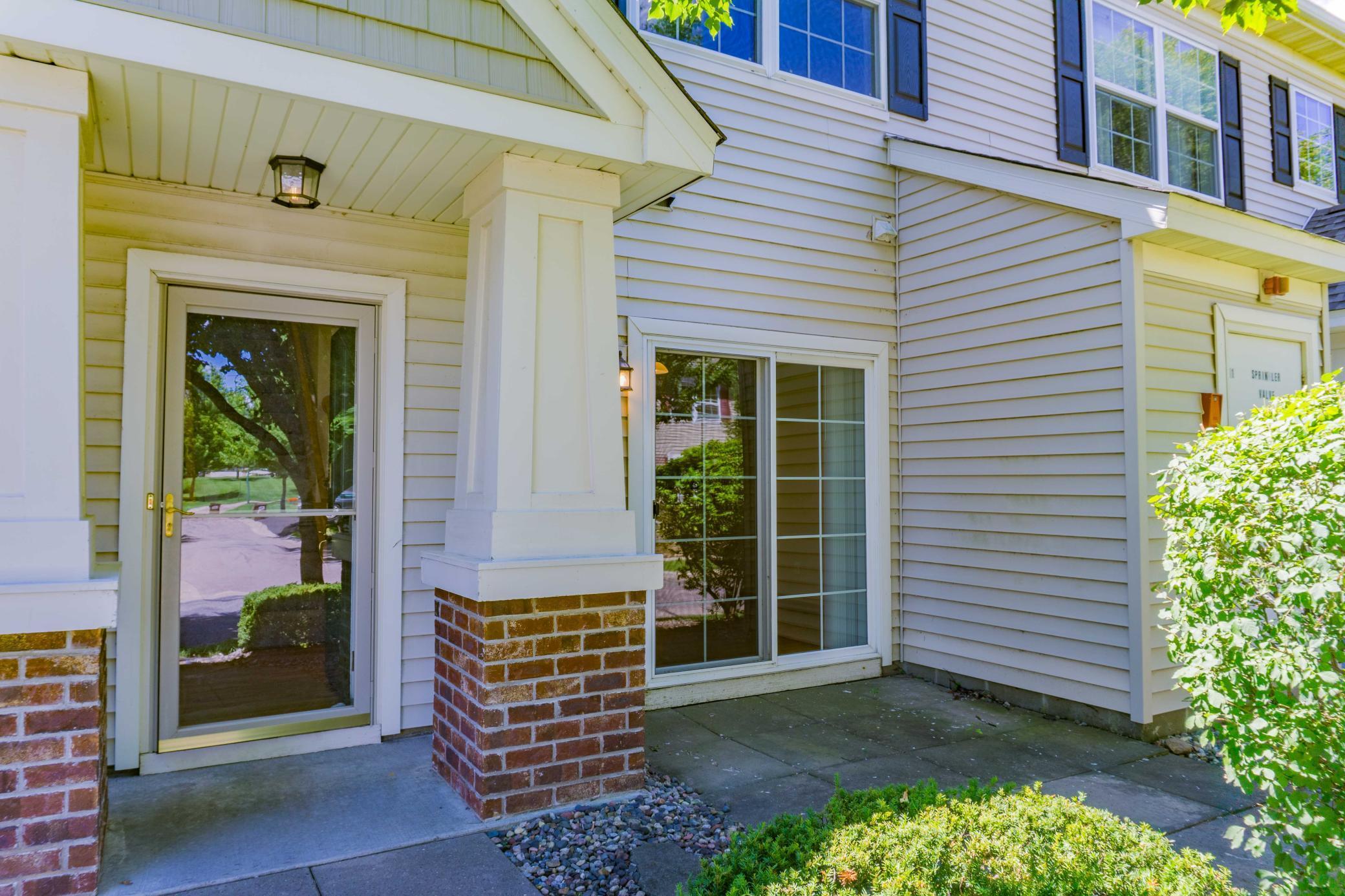 875 Braunworth Court