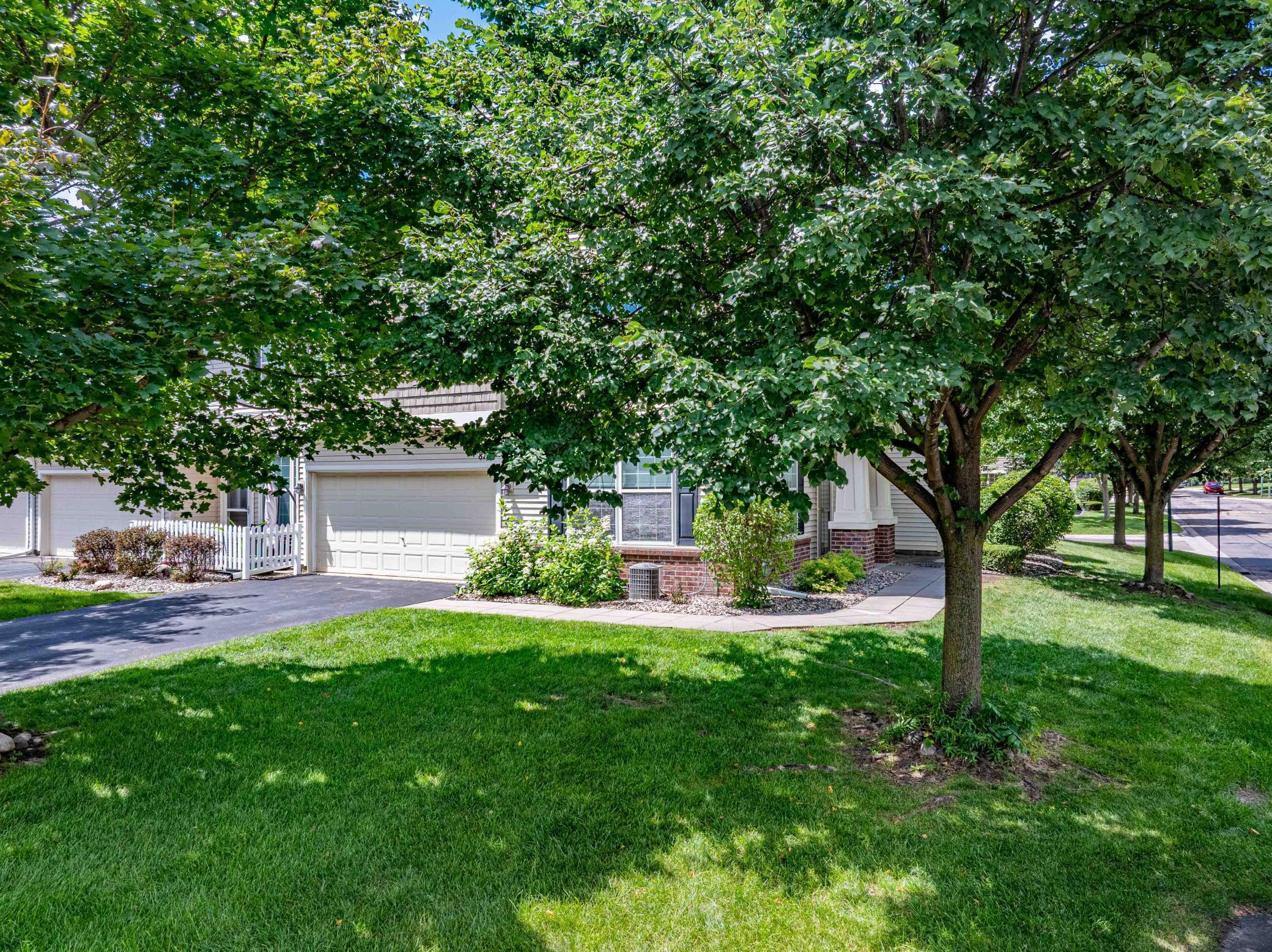 875 Braunworth Court