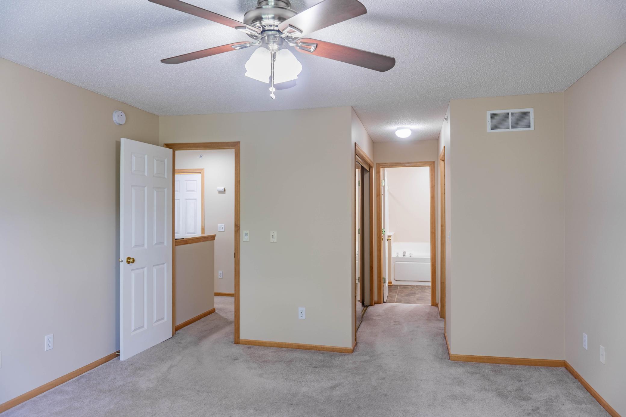 875 Braunworth Court