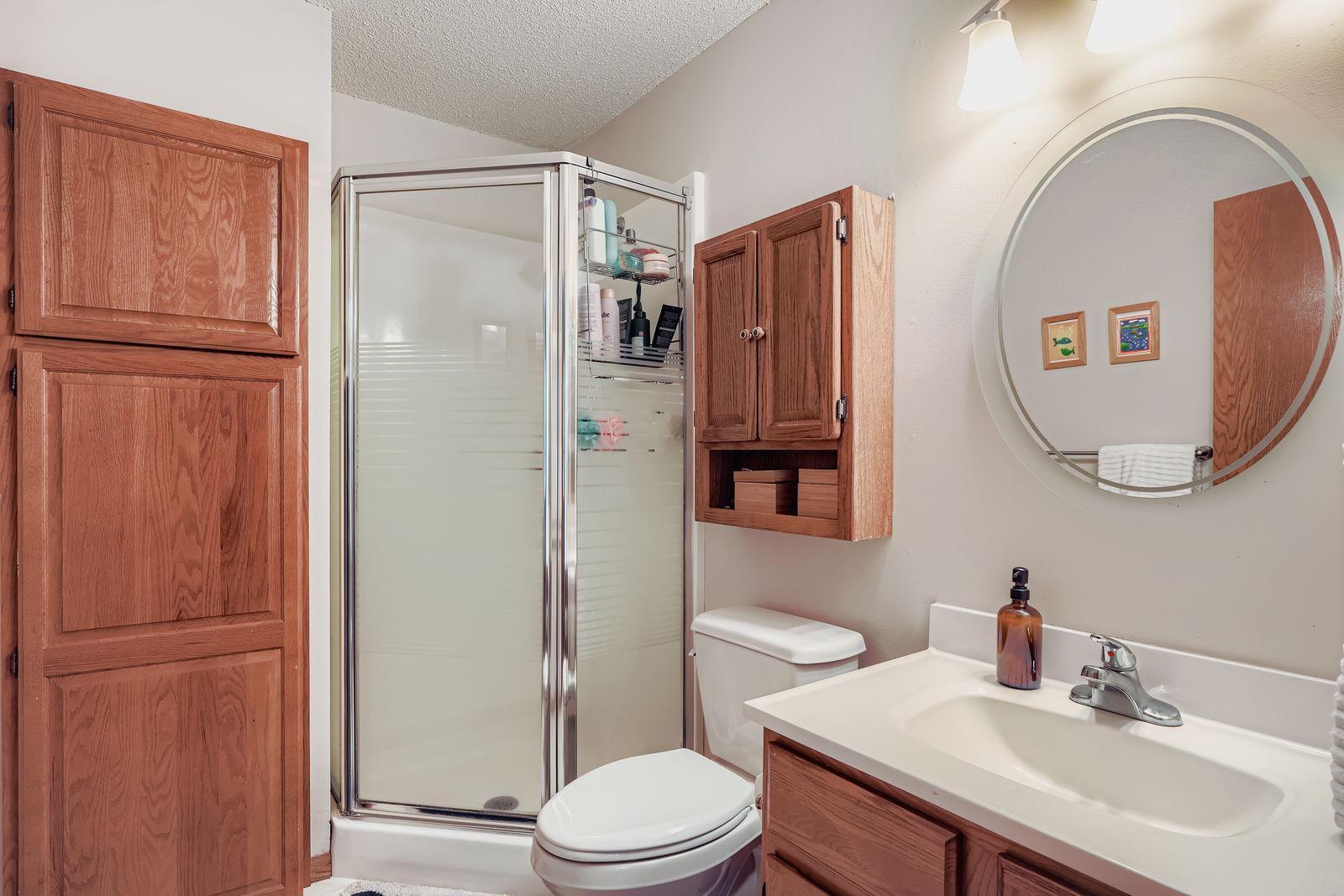 1710 Valley Ridge Trail S