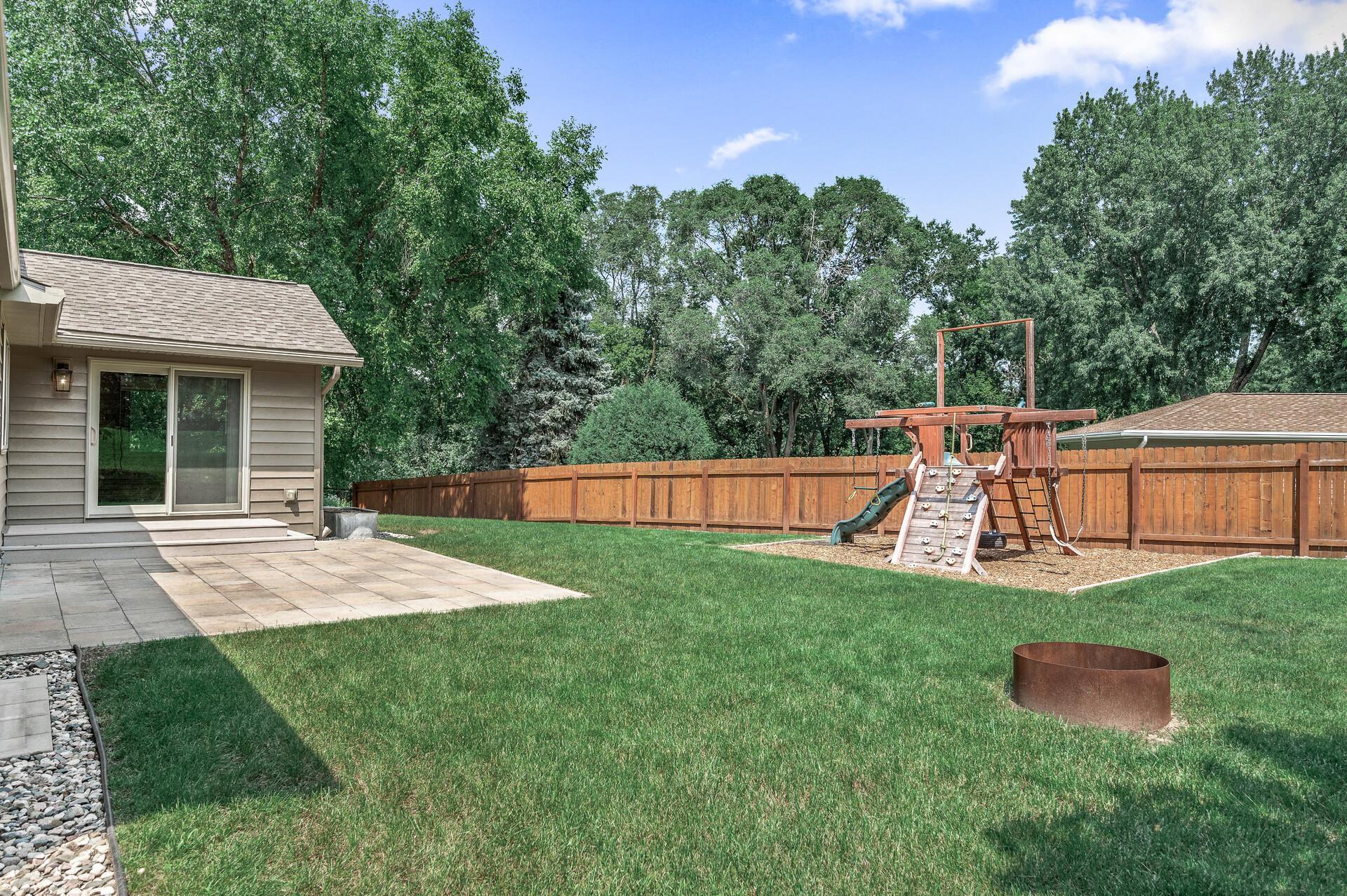 6601 Barberry Lane