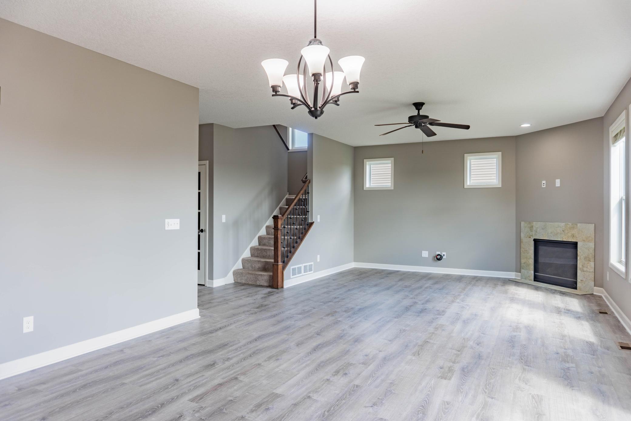 1515 Hackamore Drive