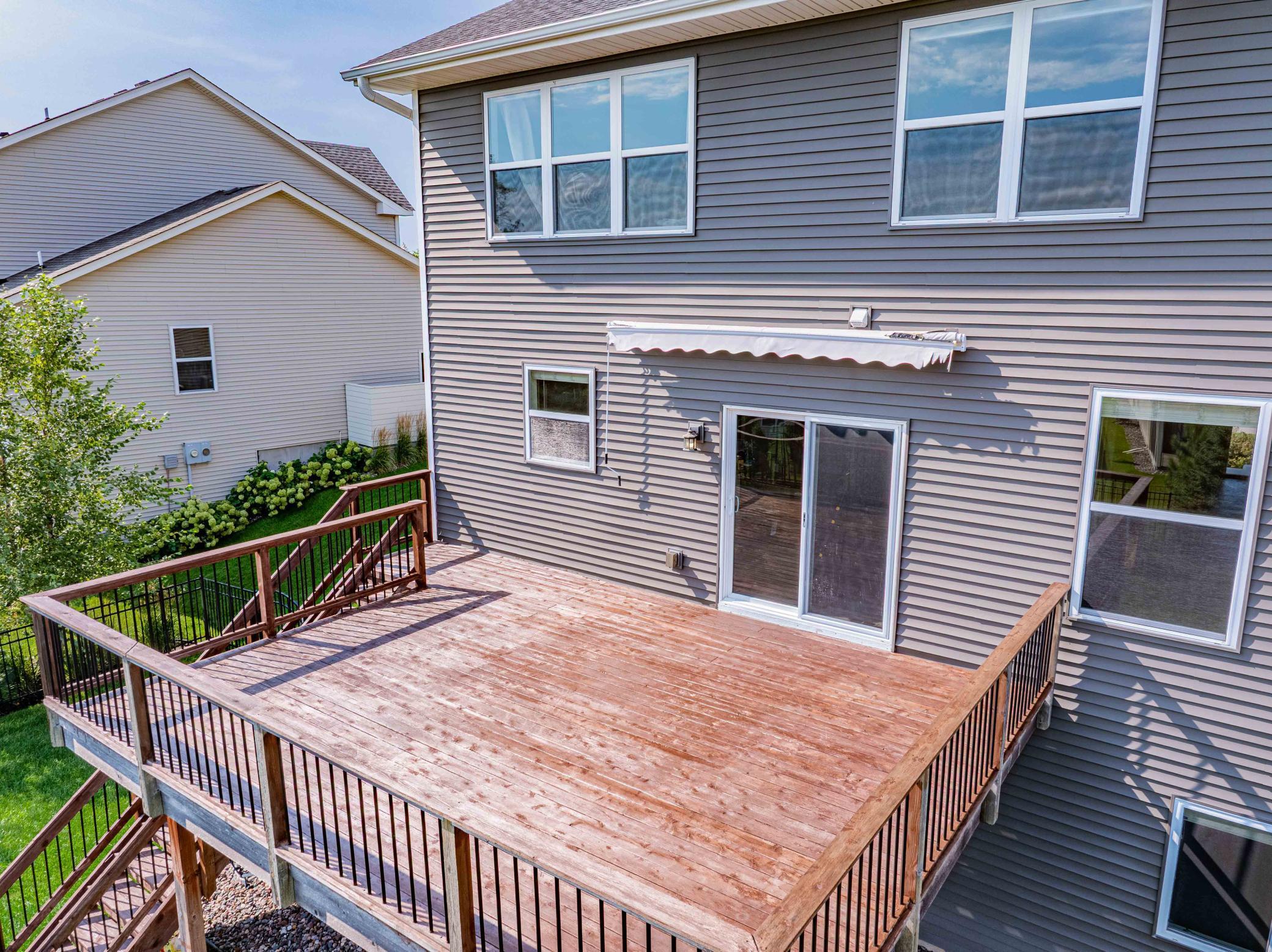 1515 Hackamore Drive