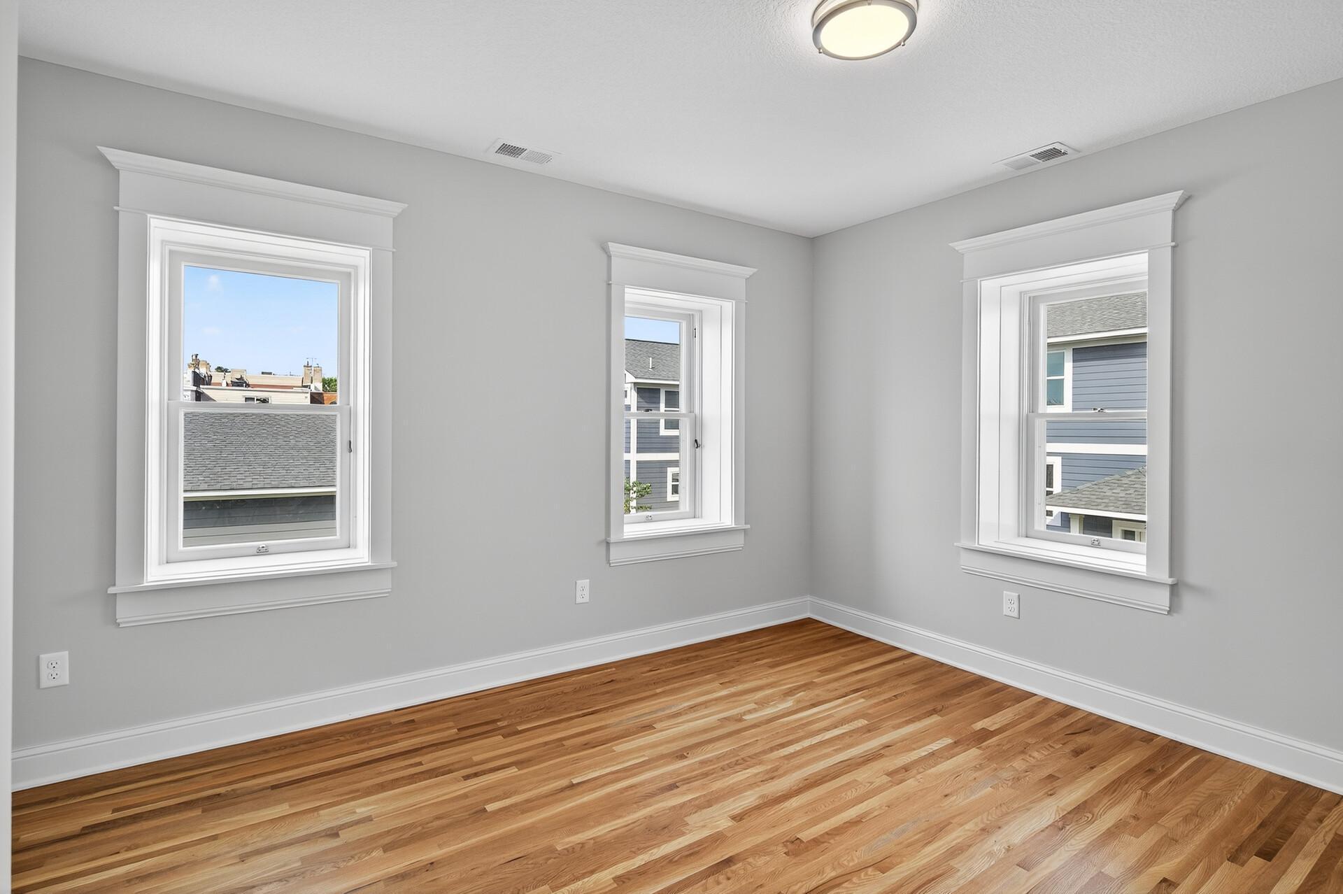 211 N Walnut Street