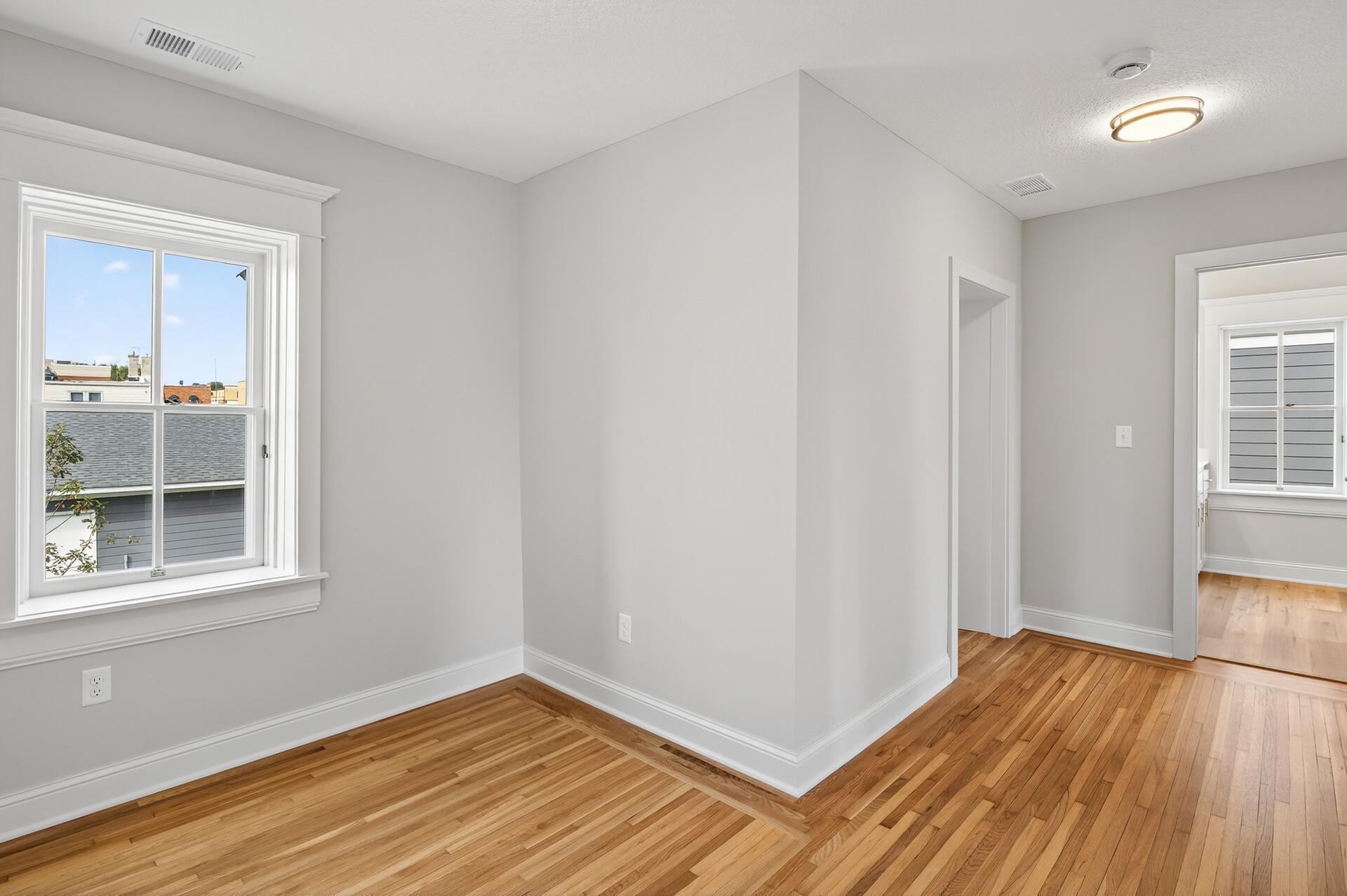 211 N Walnut Street