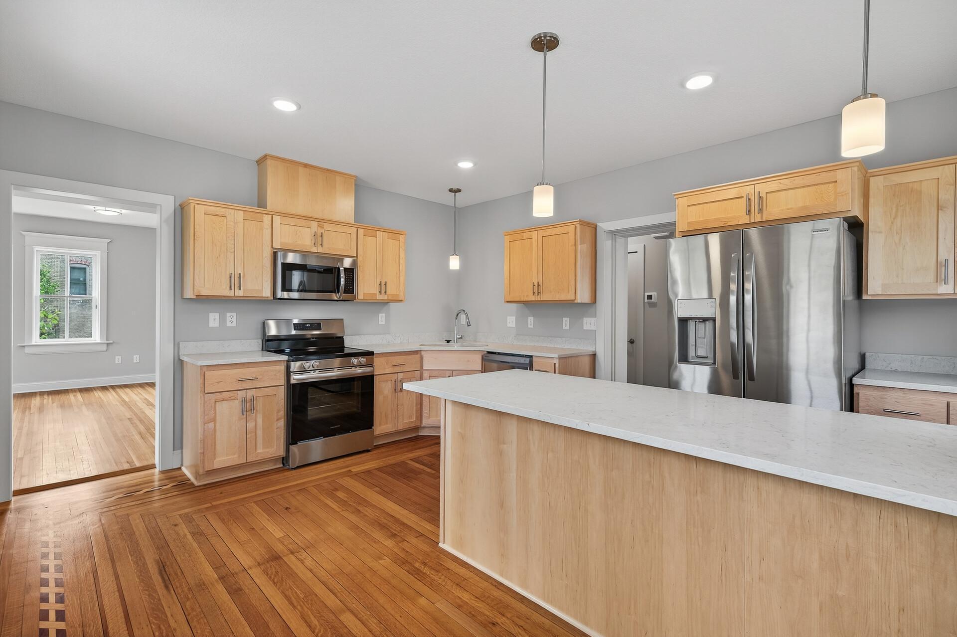 211 N Walnut Street