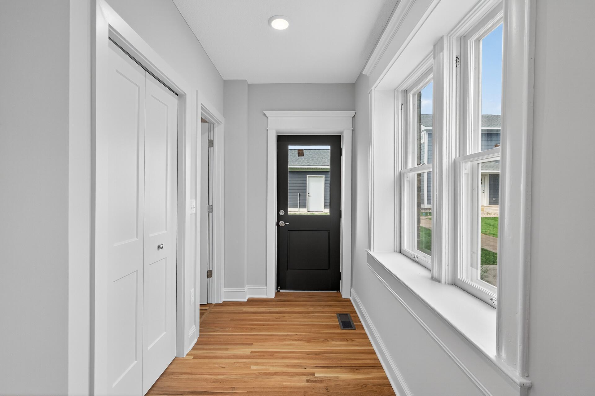 211 N Walnut Street