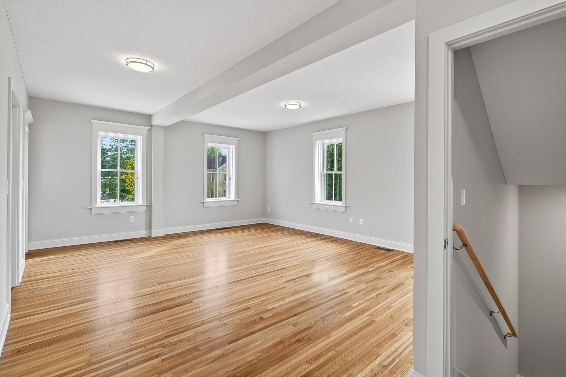 211 N Walnut Street