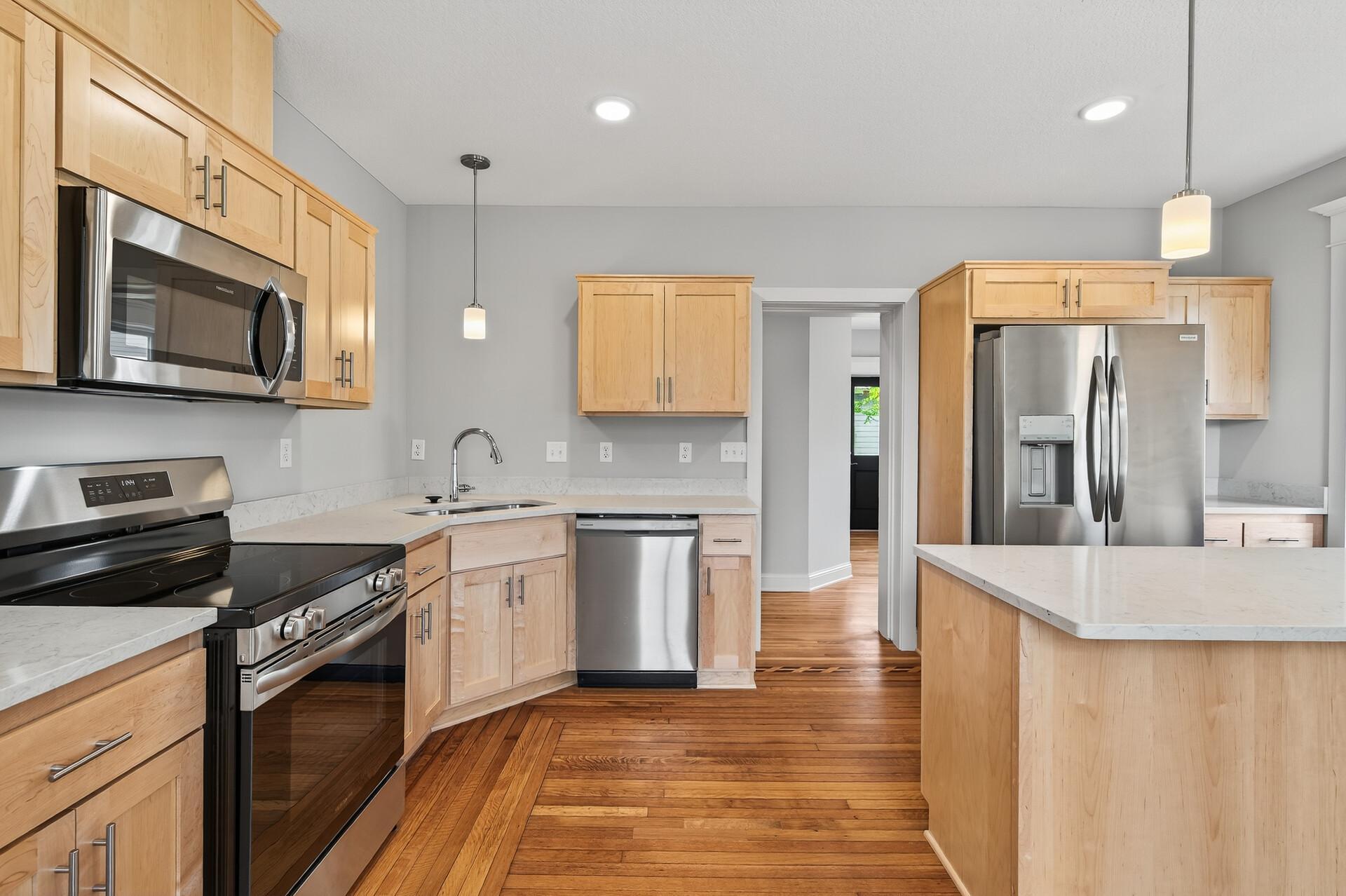 211 N Walnut Street