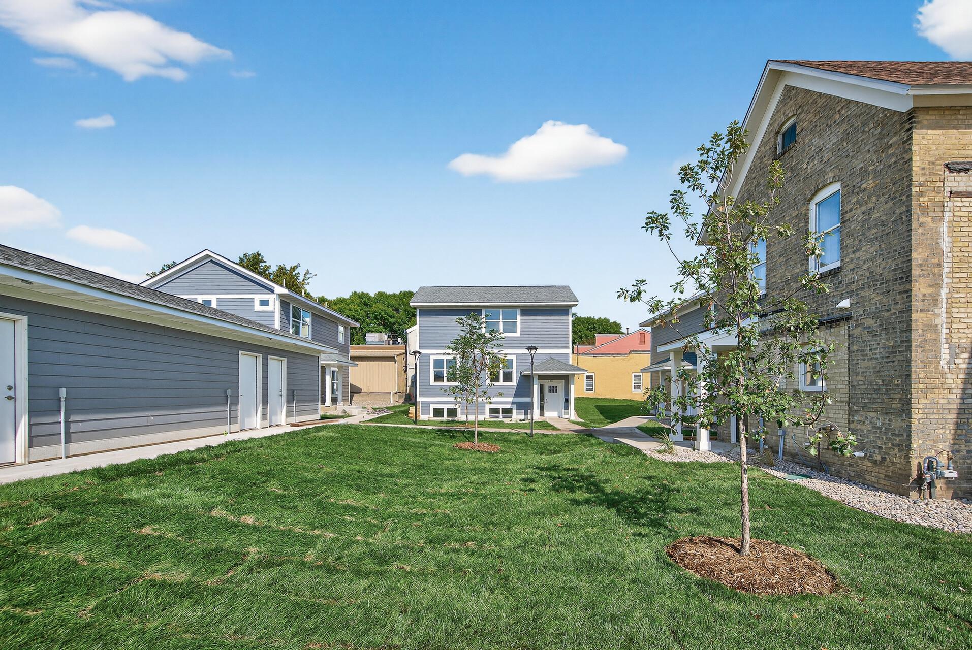 211 N Walnut Street