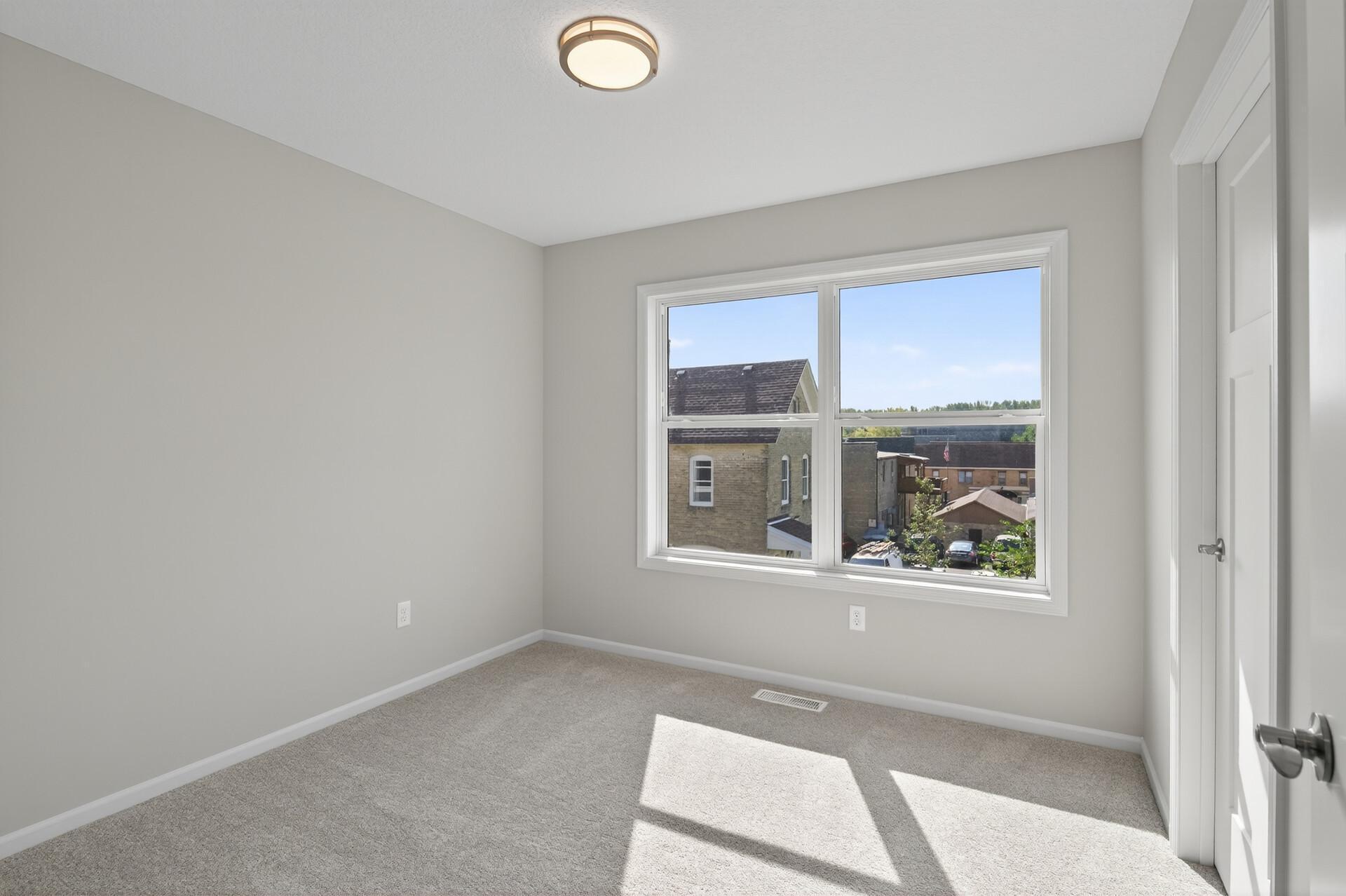 215 N Walnut Street