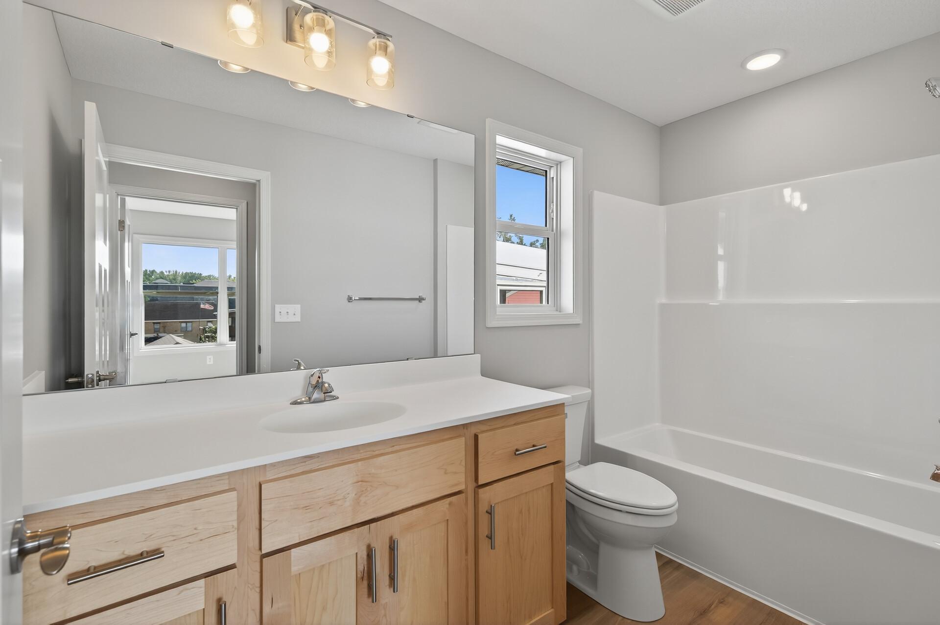 215 N Walnut Street