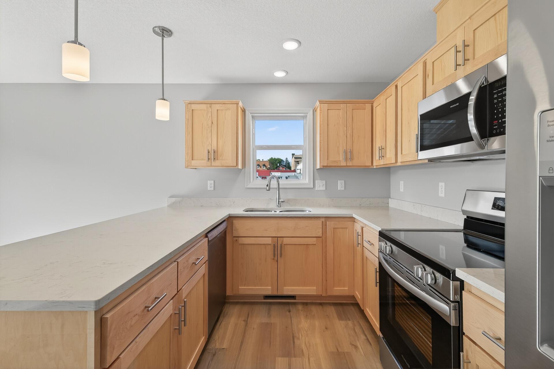 215 N Walnut Street