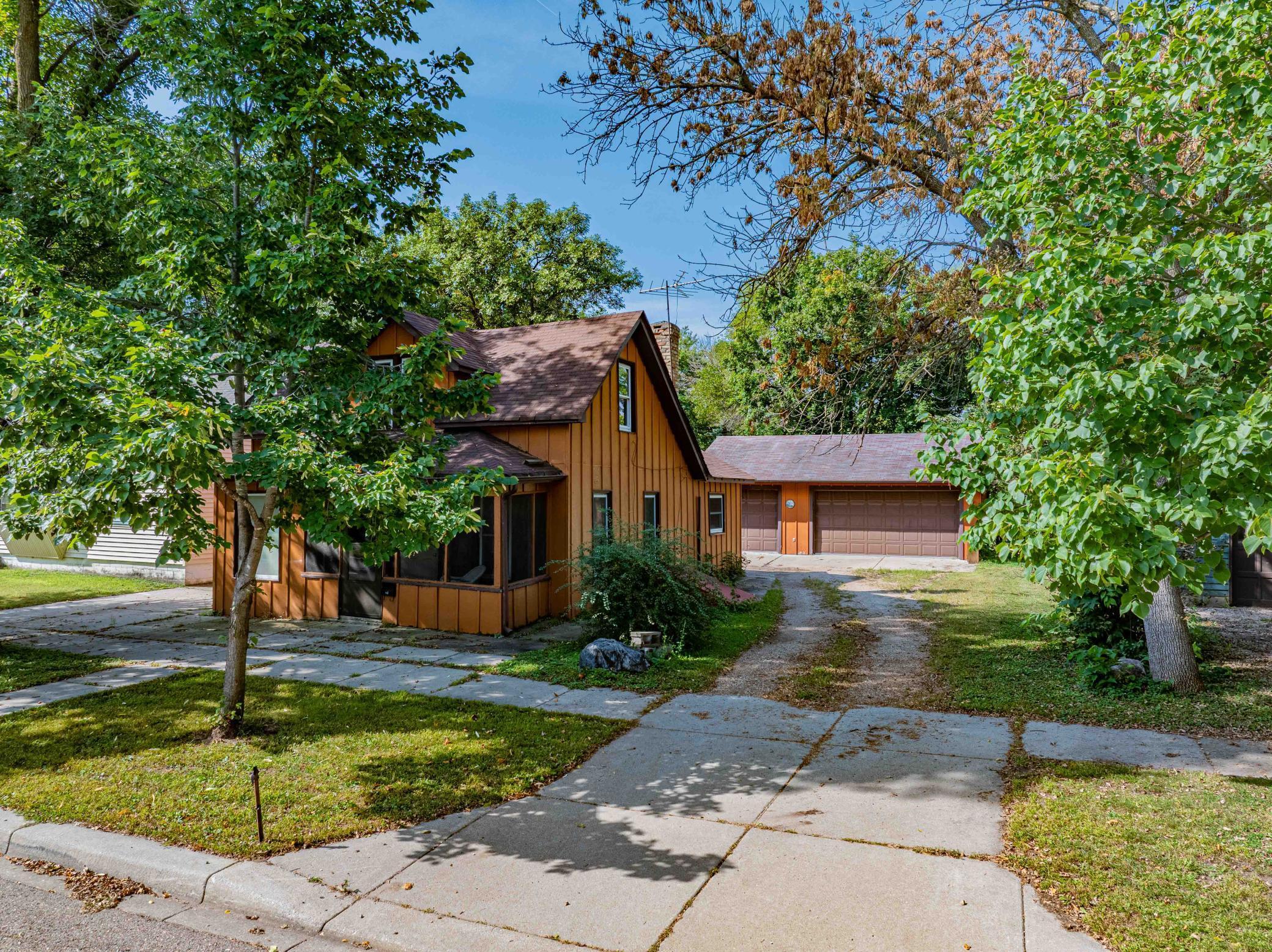 110 S Elm Street