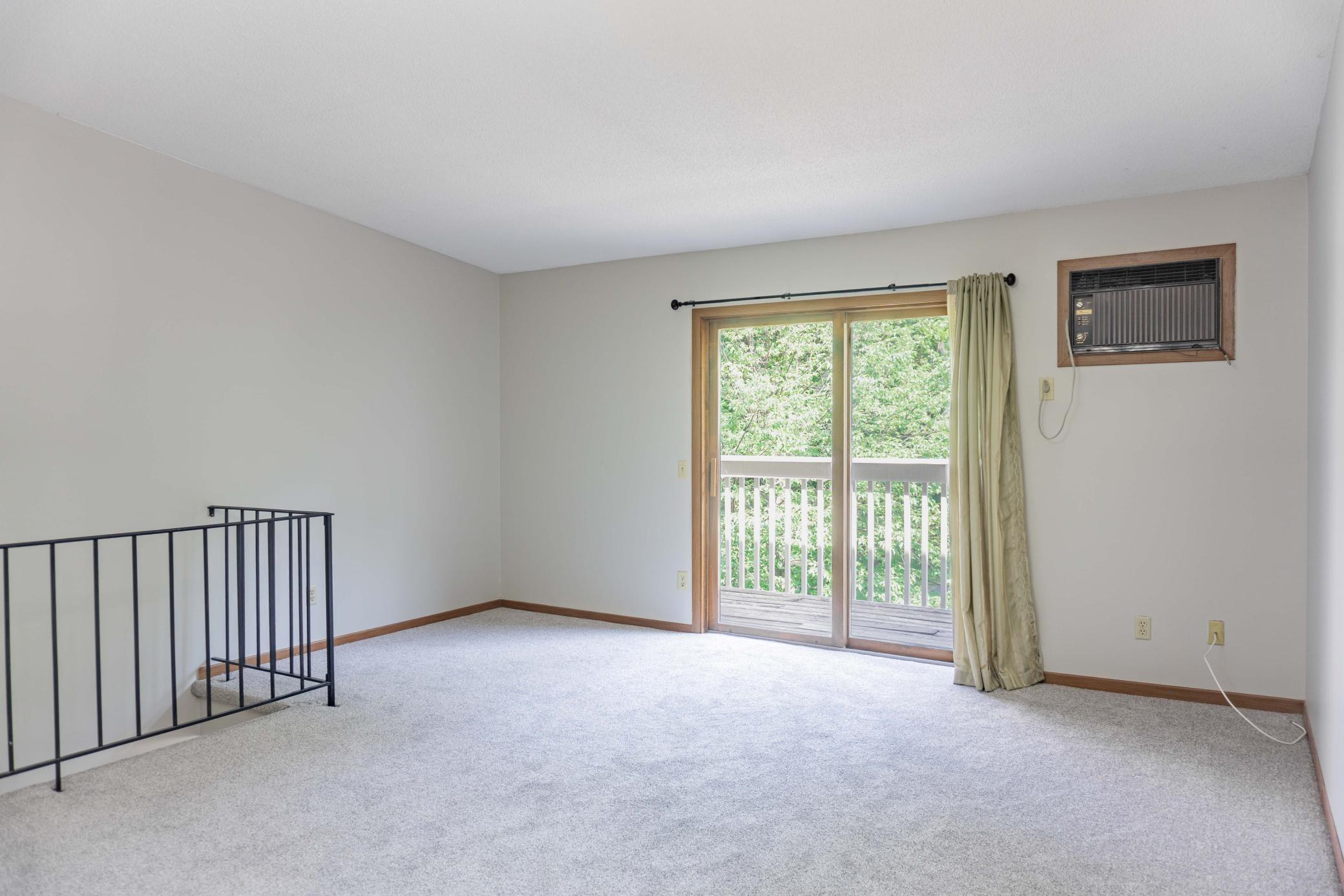 17494 Pond Circle