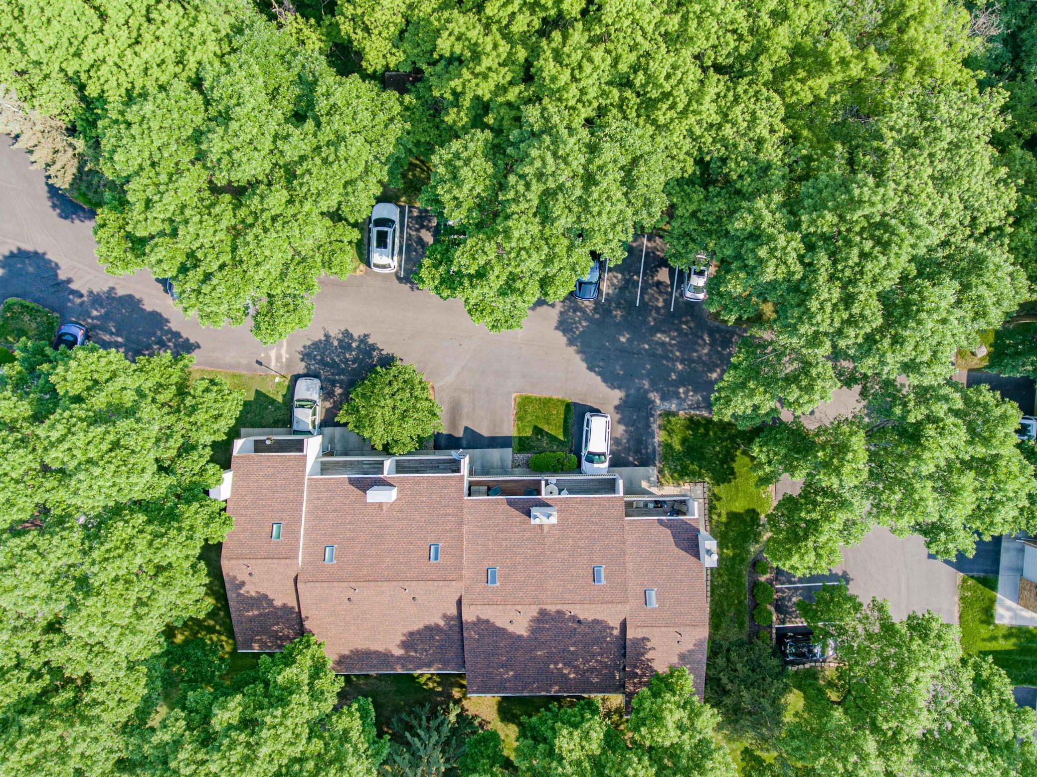 17494 Pond Circle
