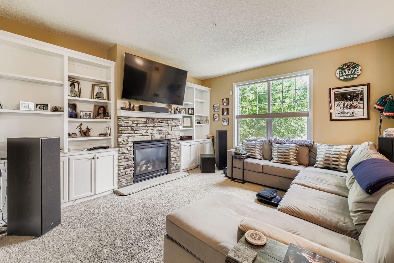 7780 Madelyn Creek Drive