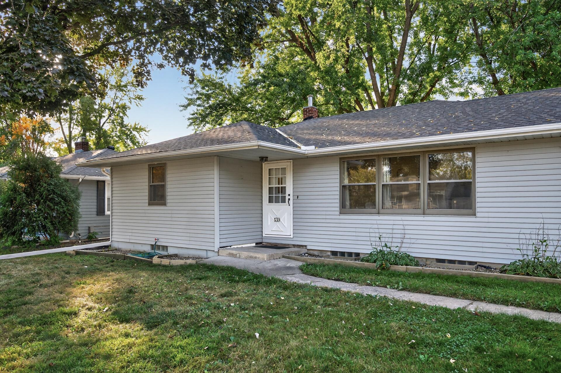 139 Elm Street E