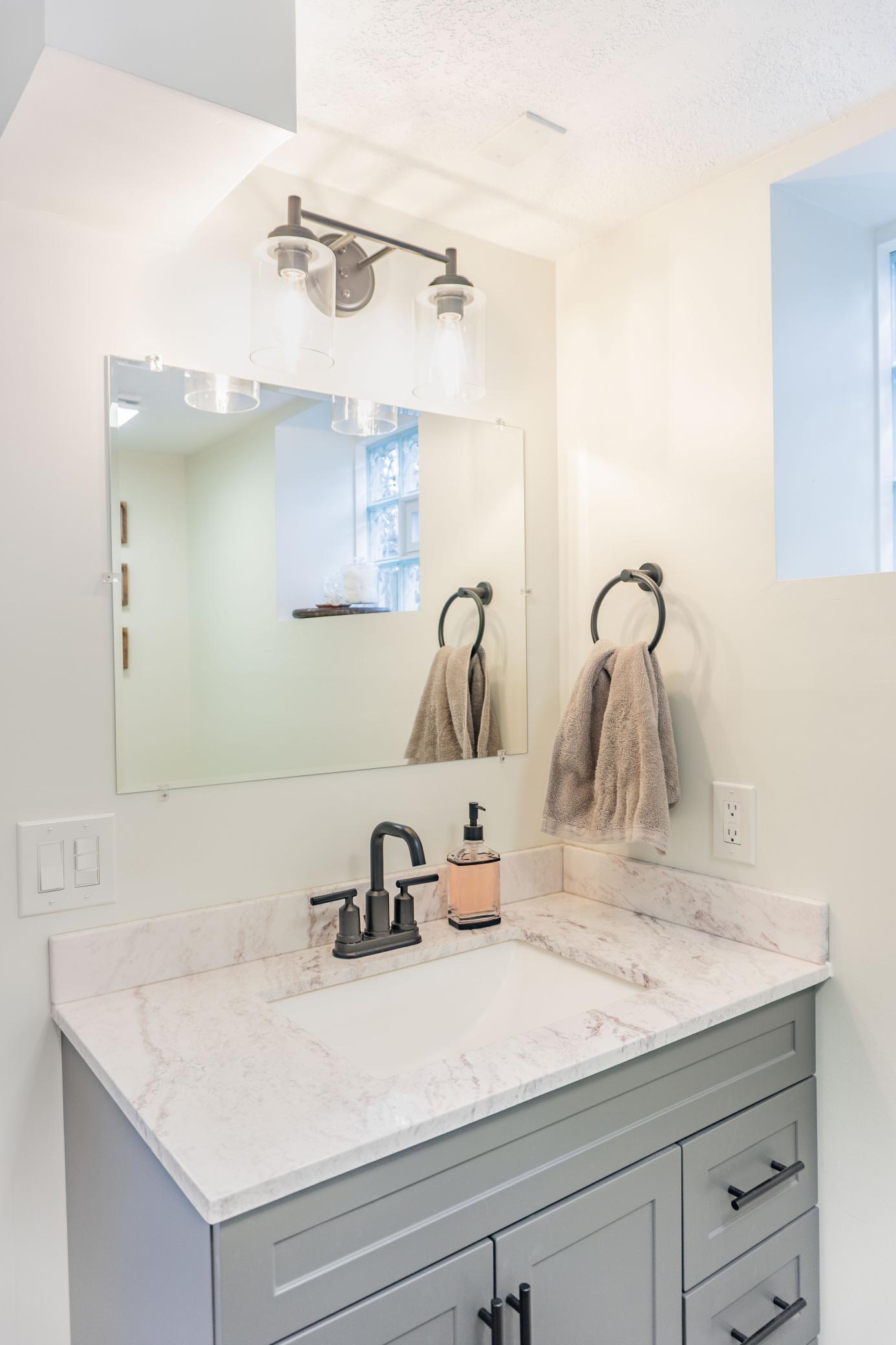 112514 Washington Lane