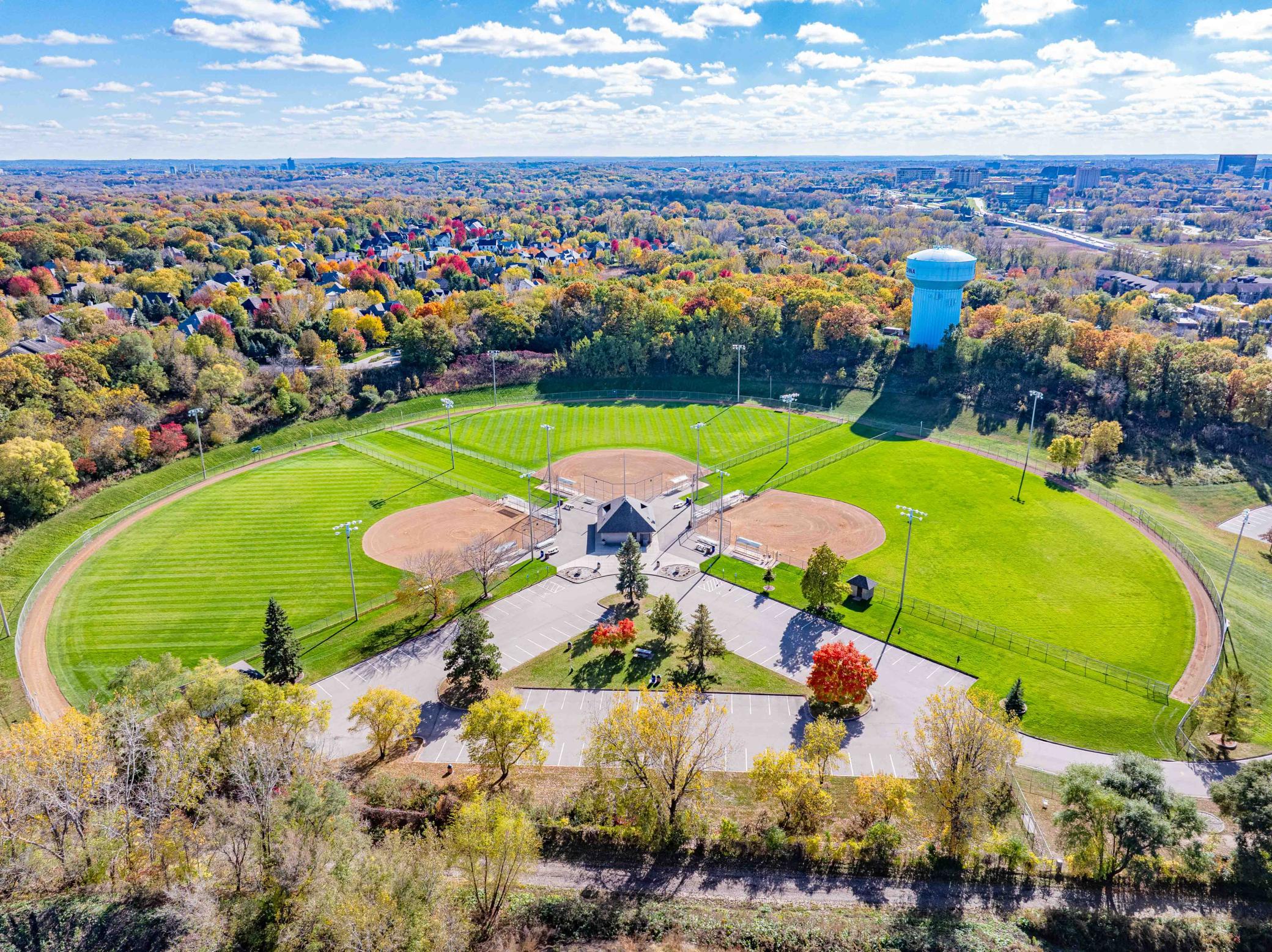 403 Madison Avenue S